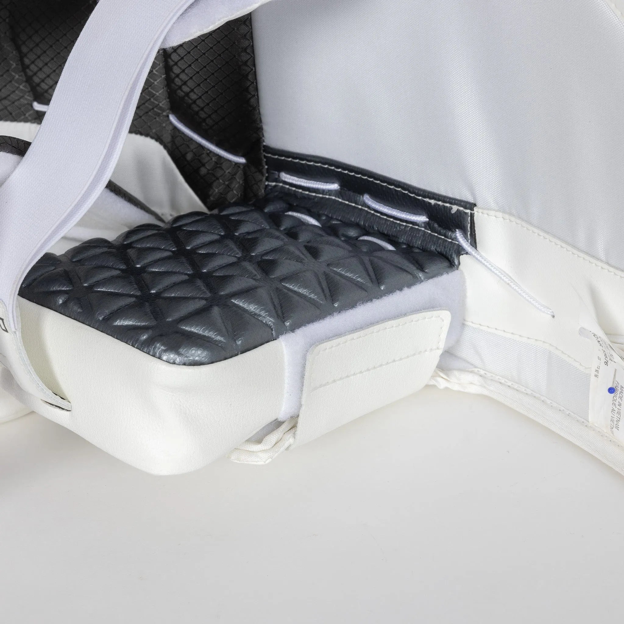 CCM Axis XF Intermediate Goalie Leg Pads