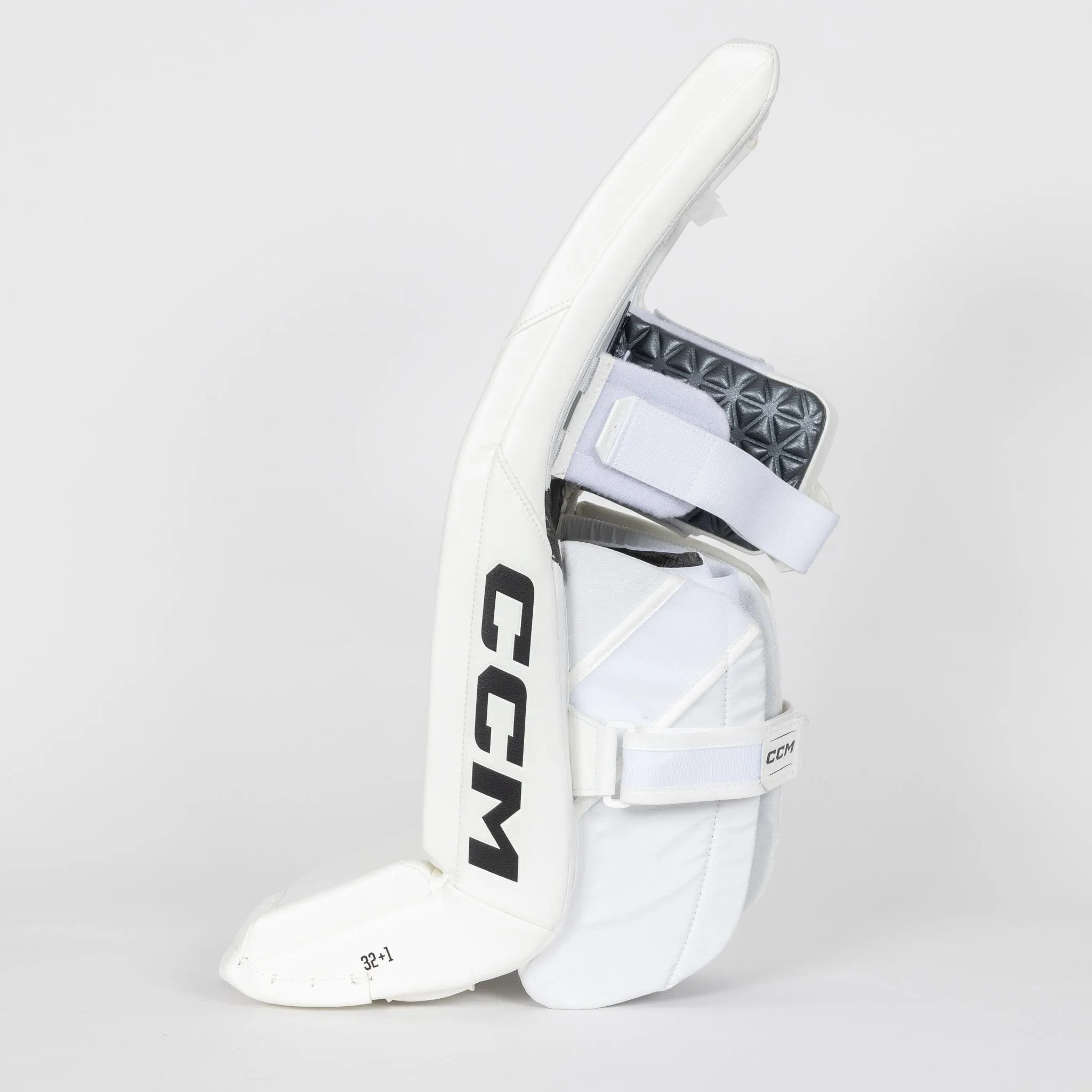 CCM Axis XF Intermediate Goalie Leg Pads