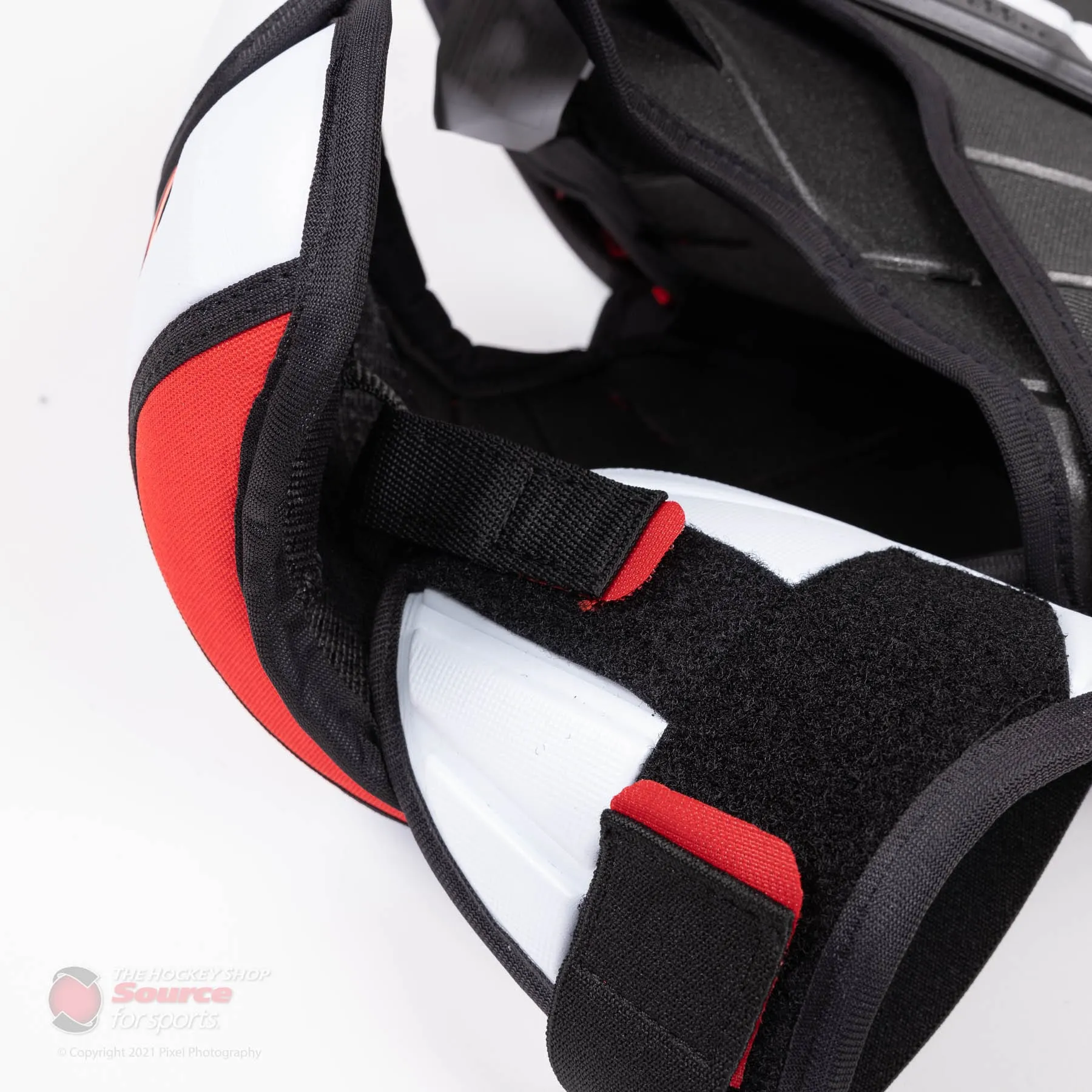 CCM Jetspeed FT4 Pro Junior Hockey Shoulder Pads