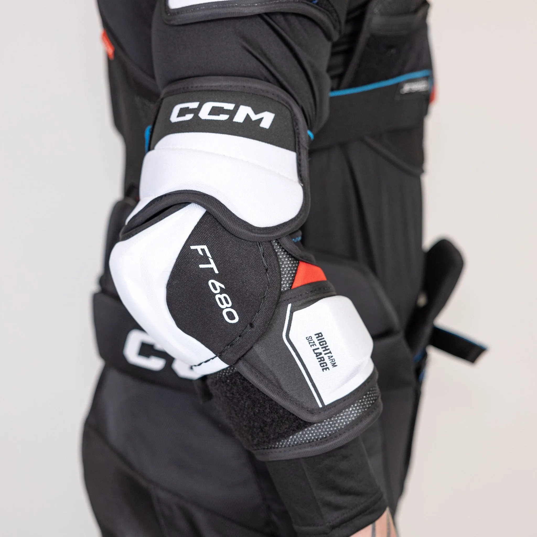 CCM Jetspeed FT680 Senior Hockey Elbow Pads