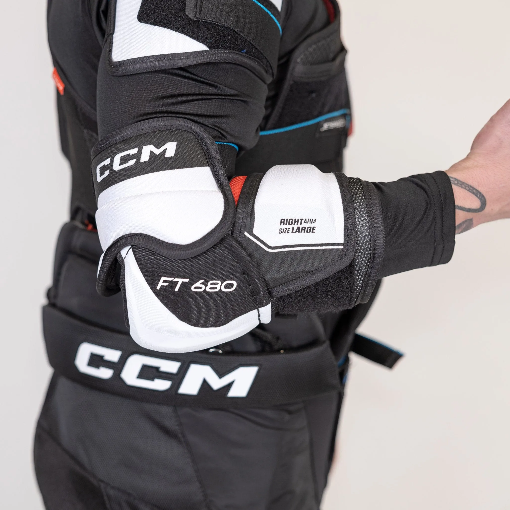 CCM Jetspeed FT680 Senior Hockey Elbow Pads