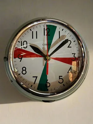 Citizen Maritime Radio Dial Green/Red Vintage Clock Original Marine Salvage