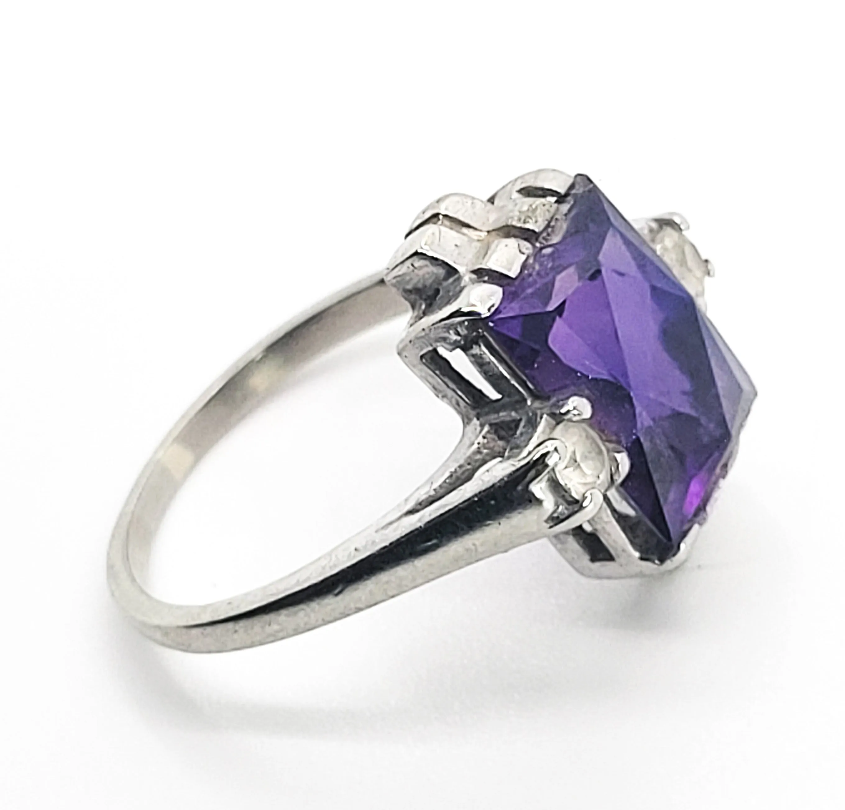 Color change Sapphire and Quartz 10kt white gold ring size 6