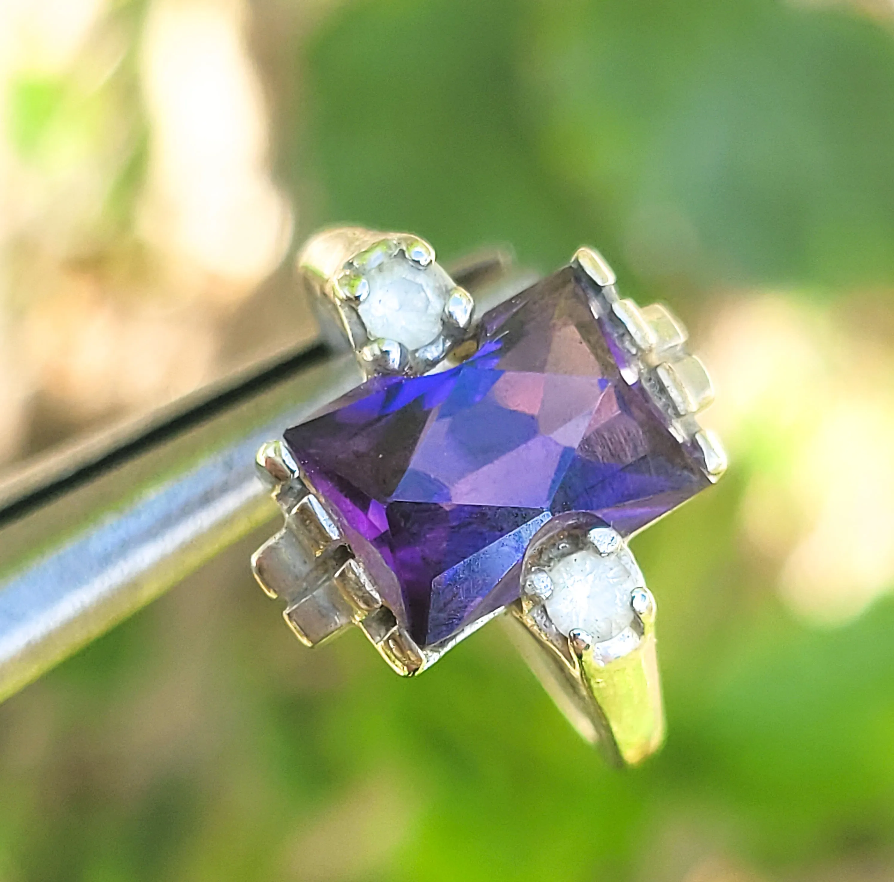 Color change Sapphire and Quartz 10kt white gold ring size 6