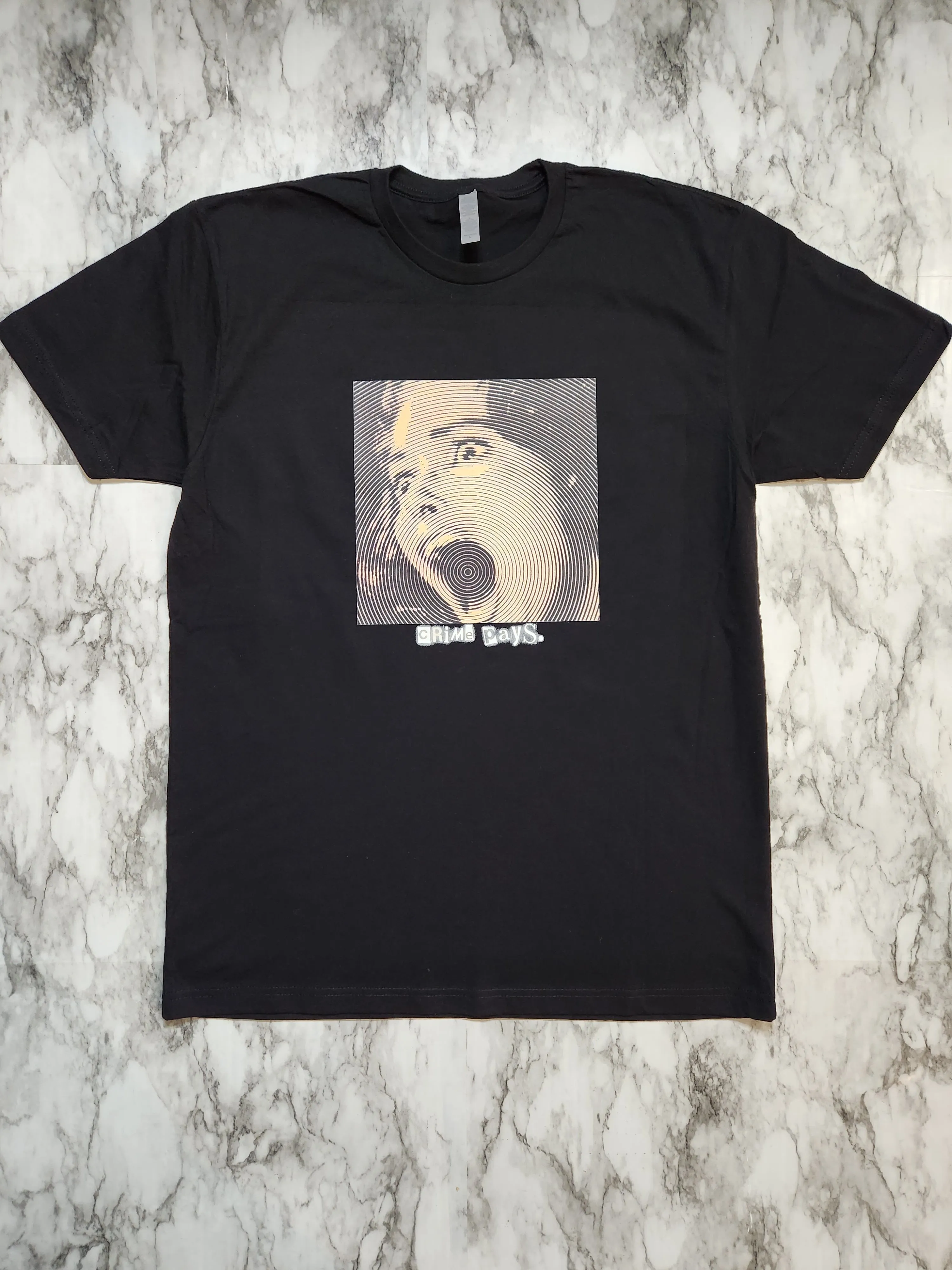 Crime Pays. T-Shirt (Black)