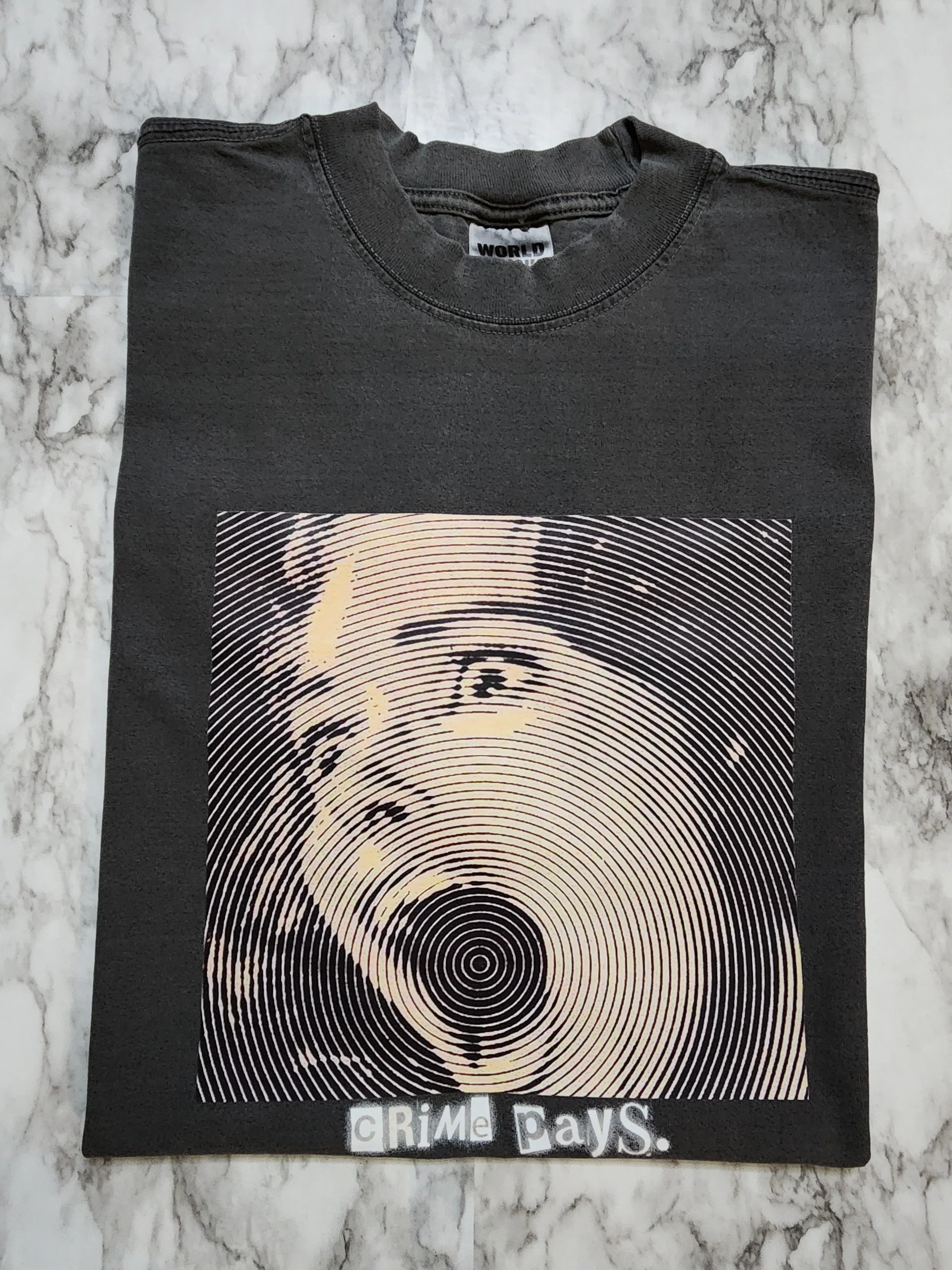 Crime Pays. T-Shirt (Concrete)