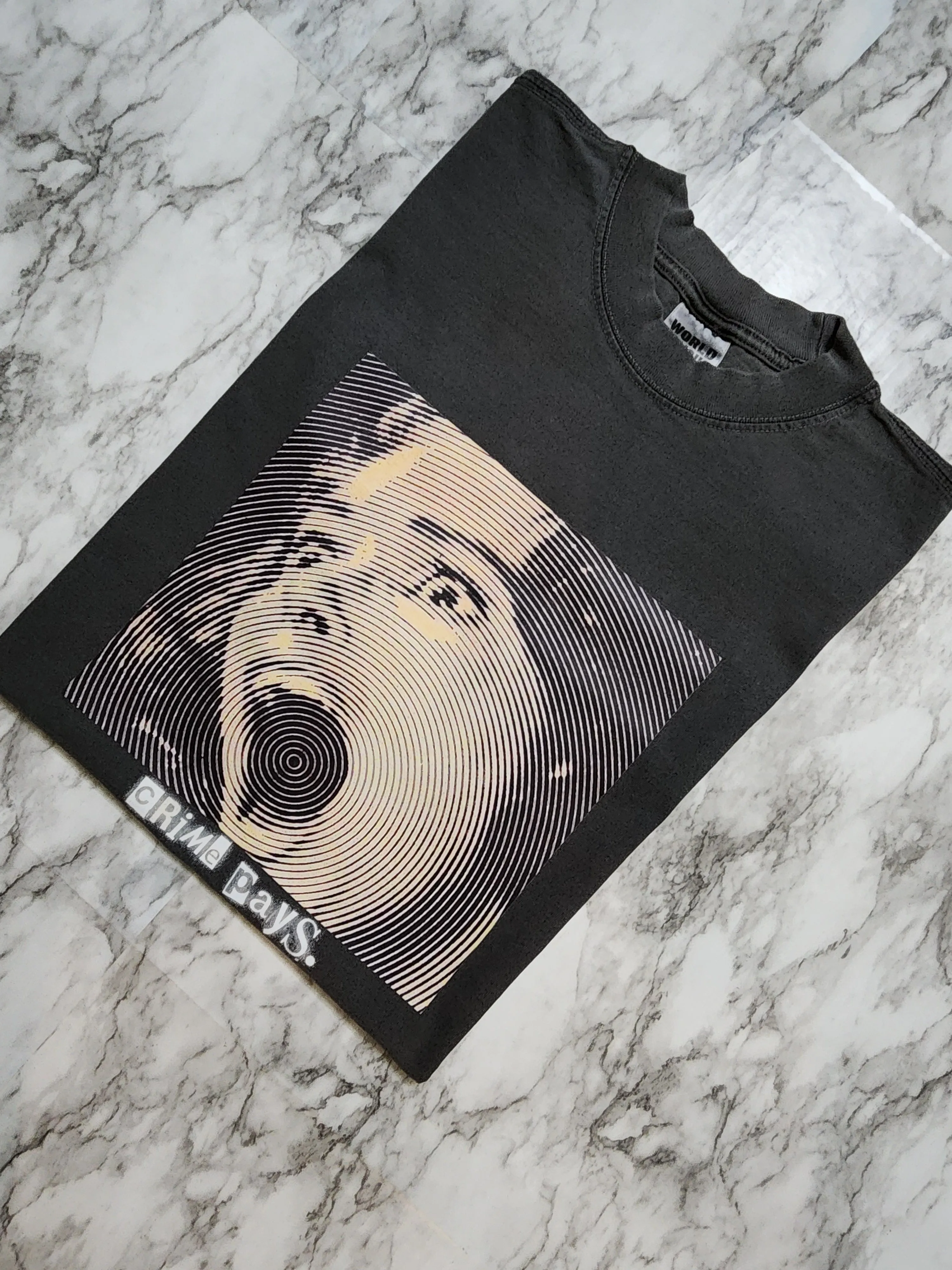 Crime Pays. T-Shirt (Concrete)