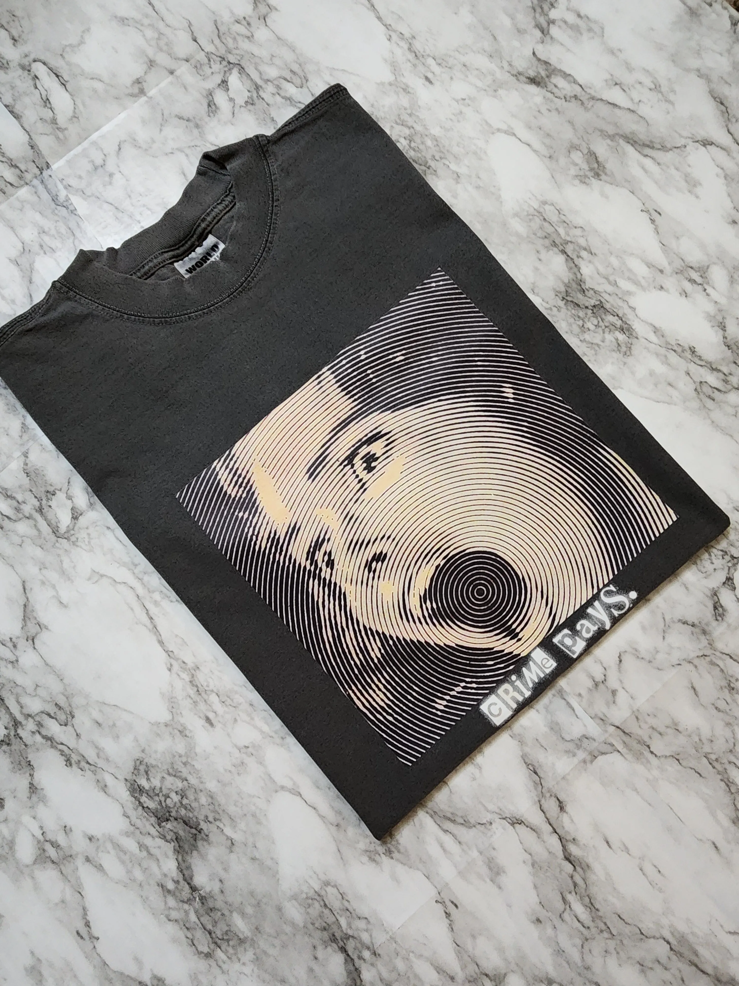 Crime Pays. T-Shirt (Concrete)