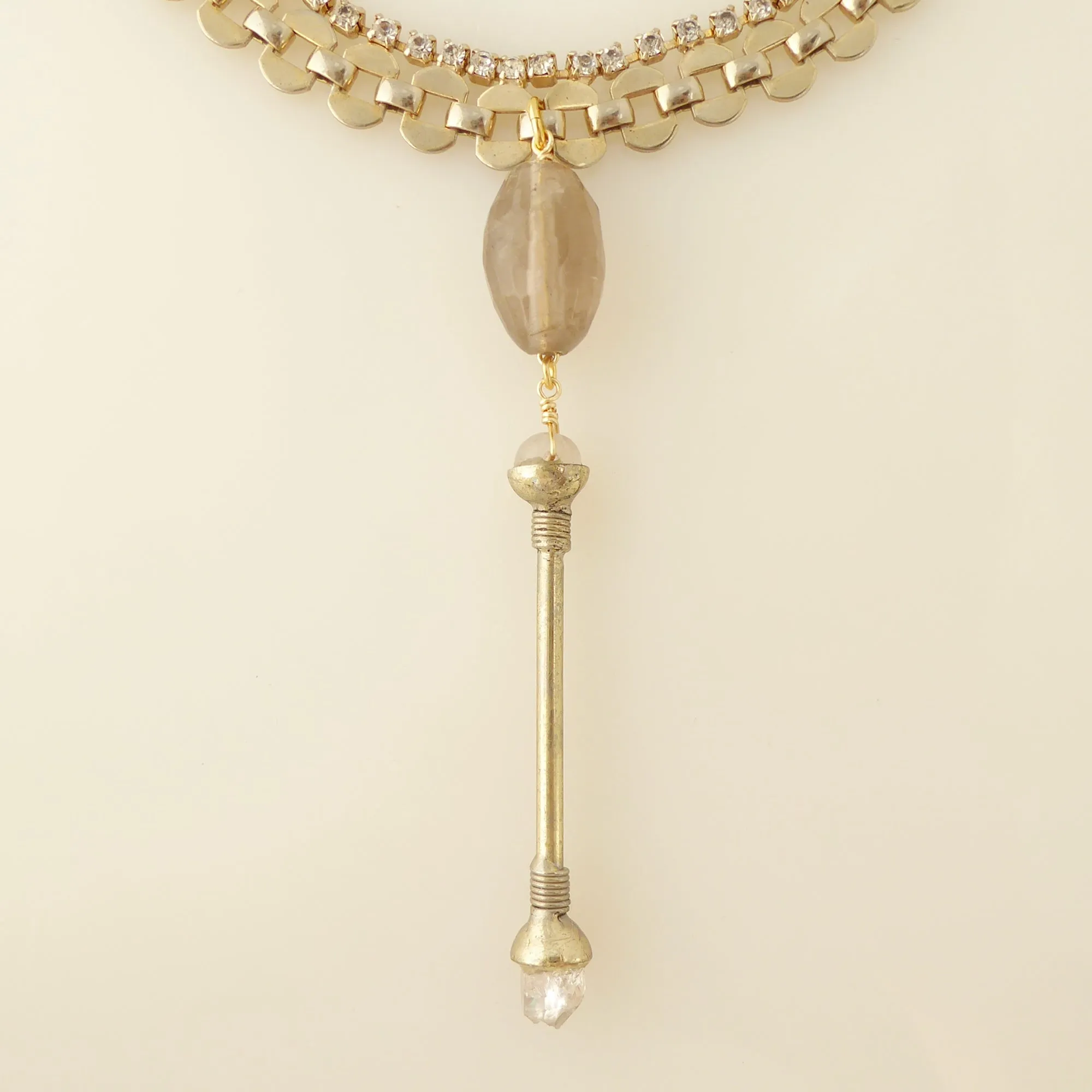 Crystal wand choker necklace