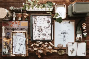 Curio Nature Society Field Guide Issue 8- FUNGI