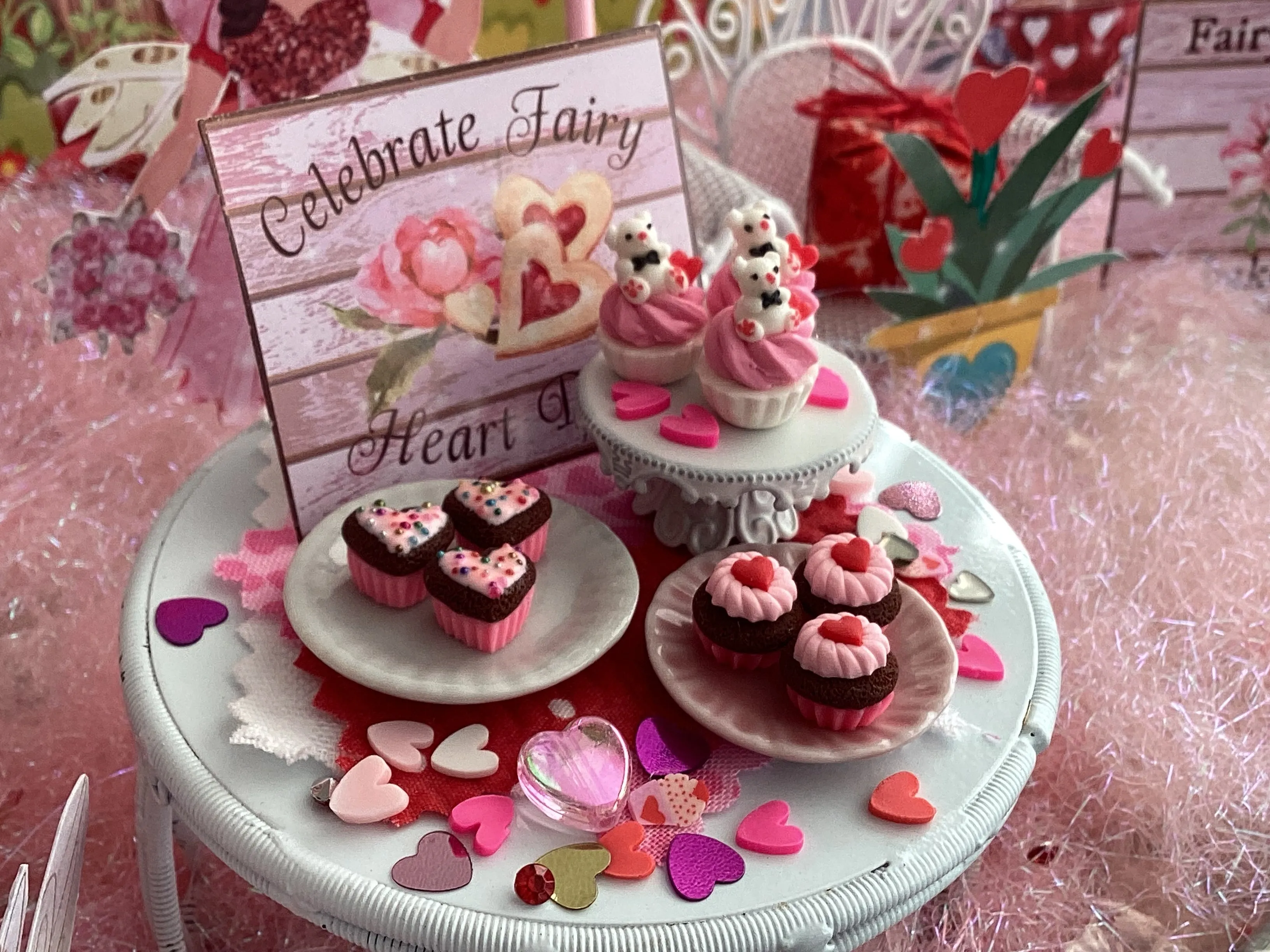 💗Day 11~ Magical Miniature Valentine's Day Cupcakes!