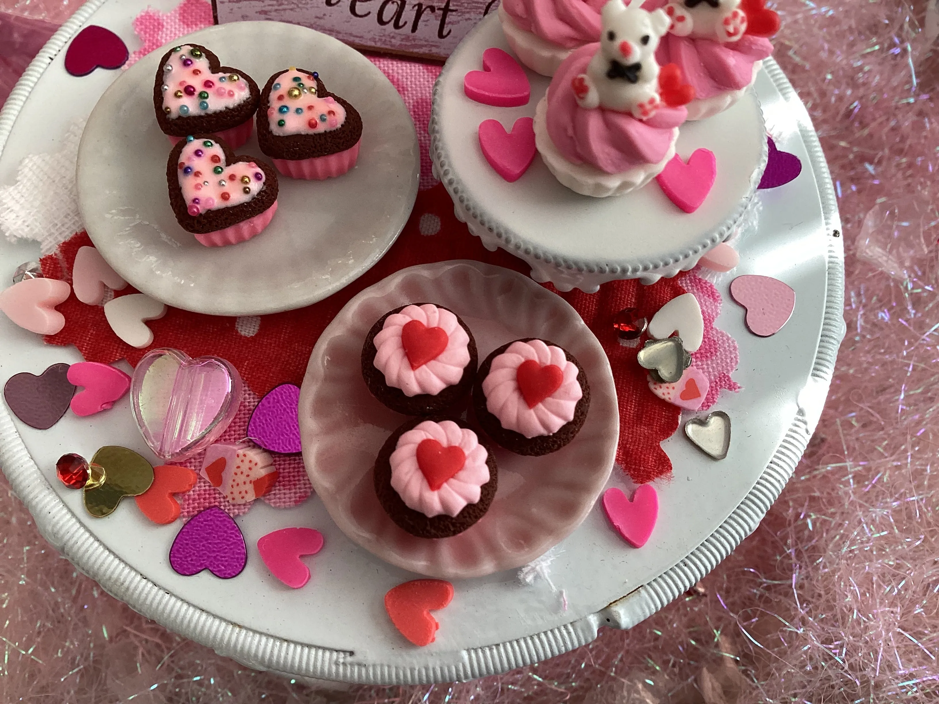 💗Day 11~ Magical Miniature Valentine's Day Cupcakes!