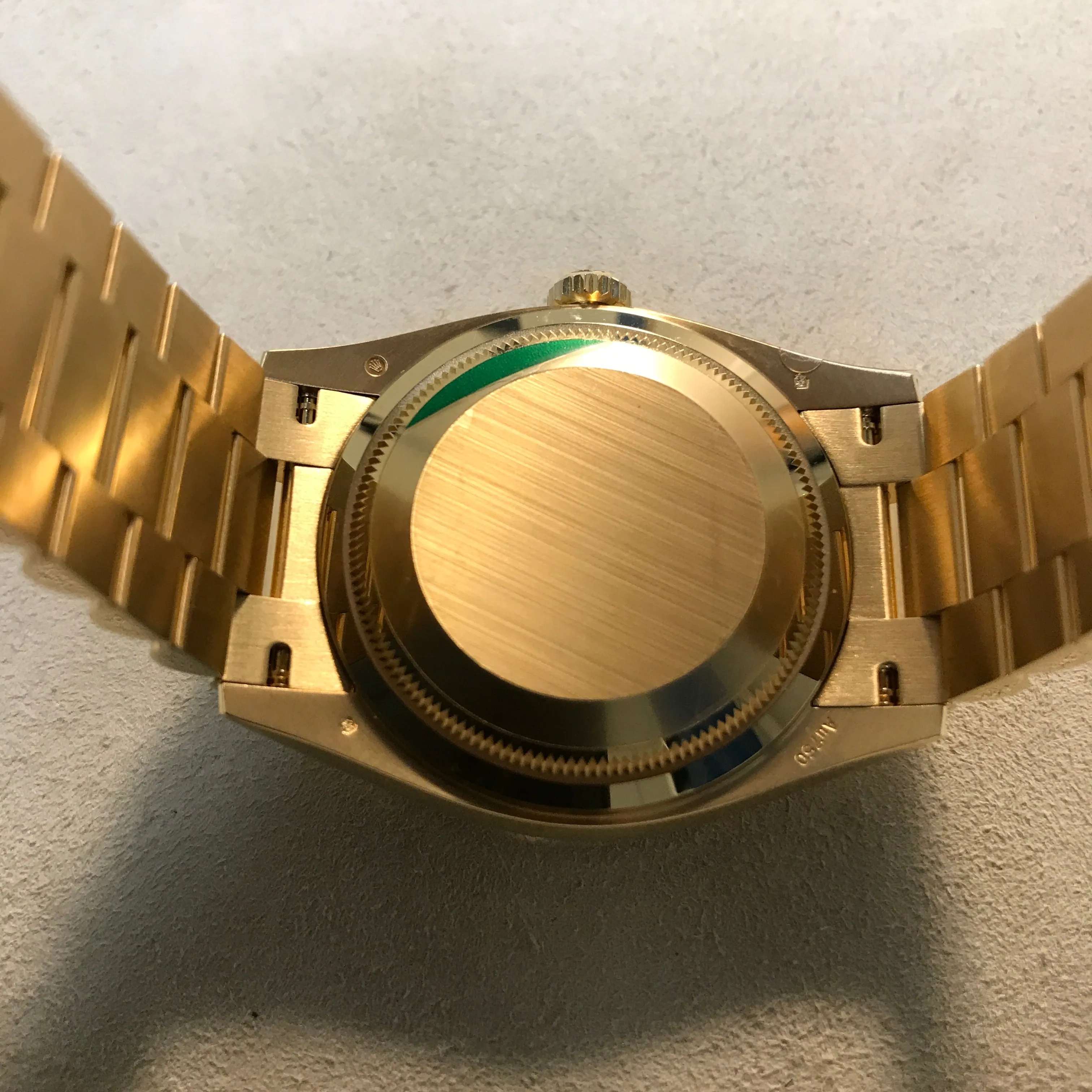 Day-Date 36 Yellow Gold / Fluted / MOP - Baguette / President (128238-0123)