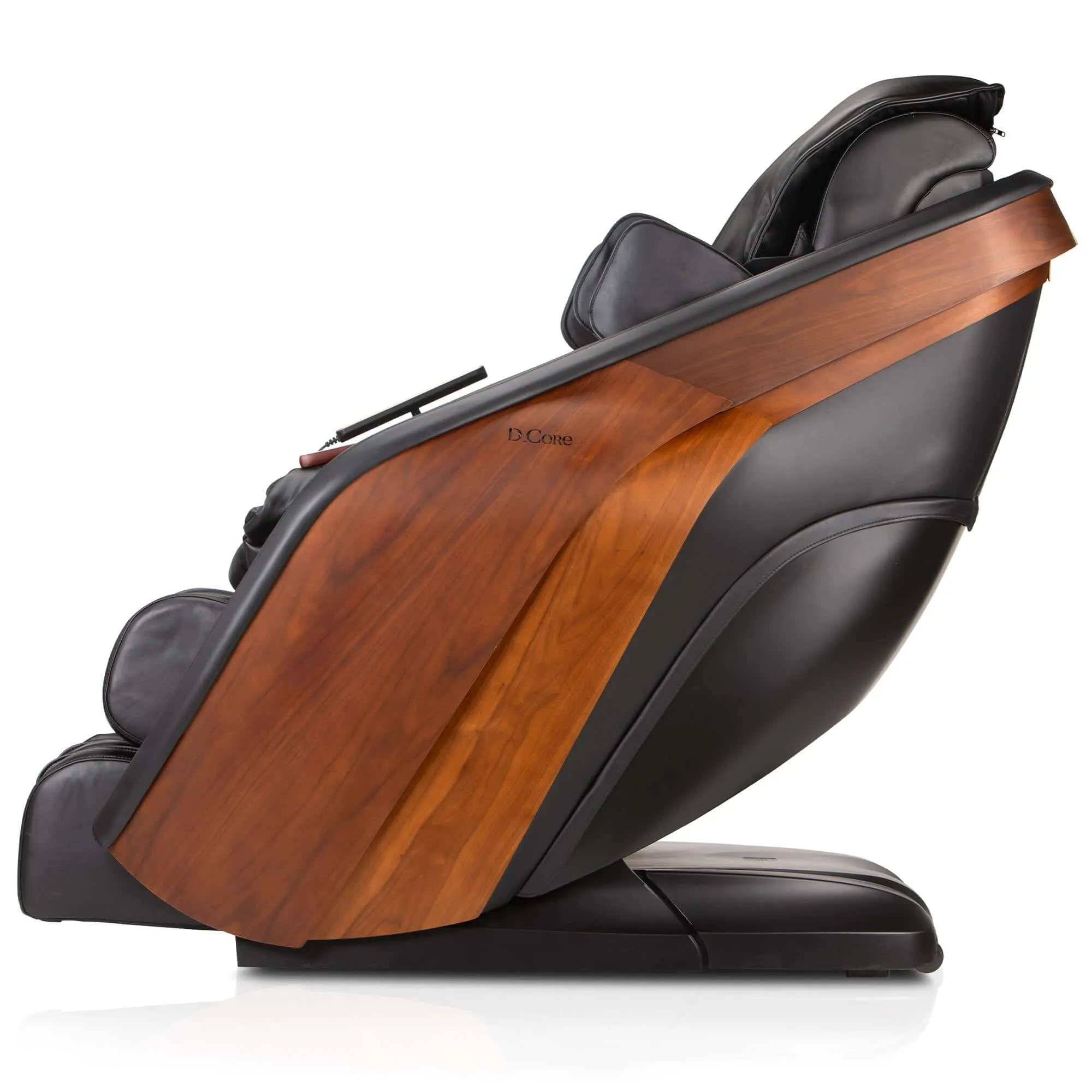 D.Core STRATUS-JP Massage Chair