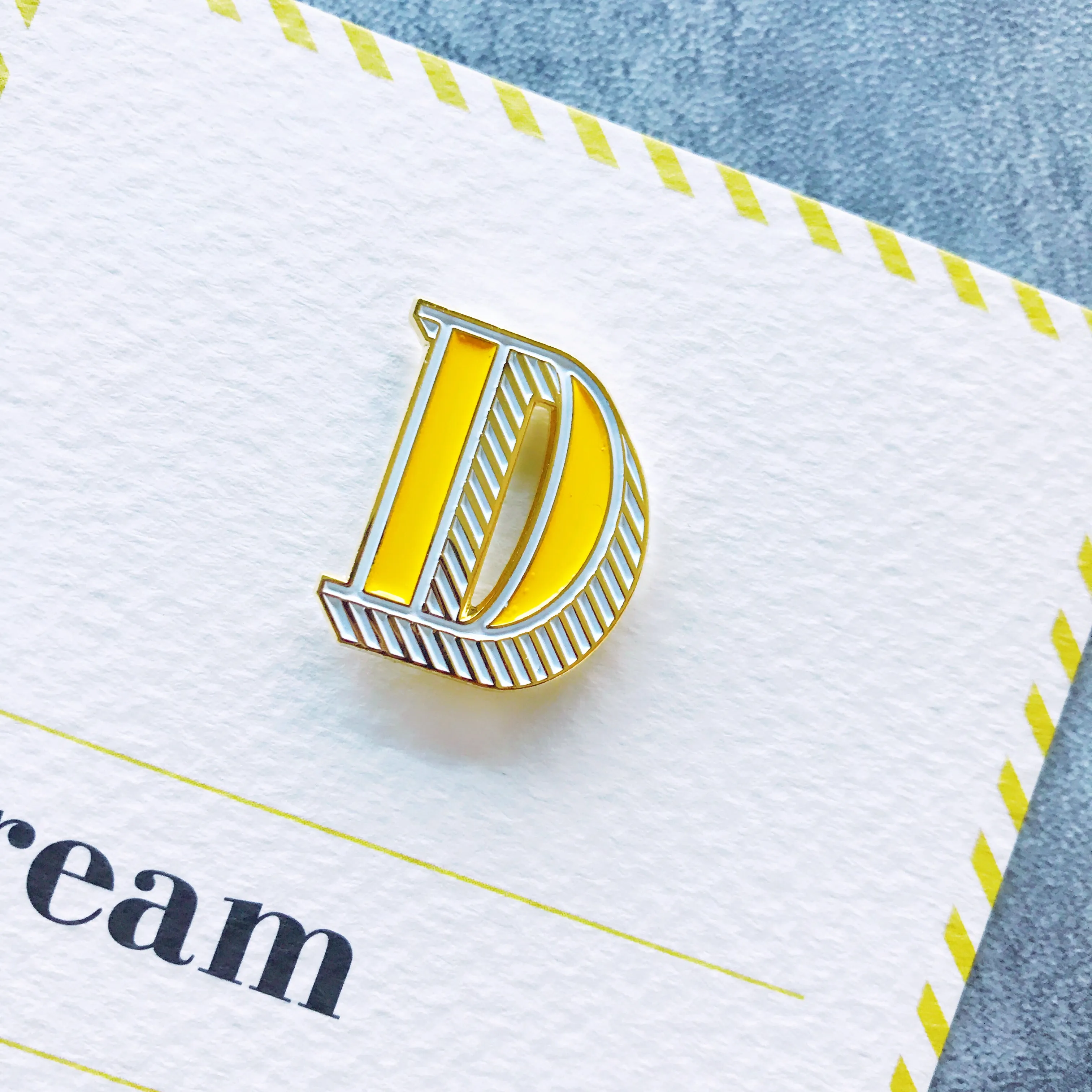 D/Dream Pin Badge and Card