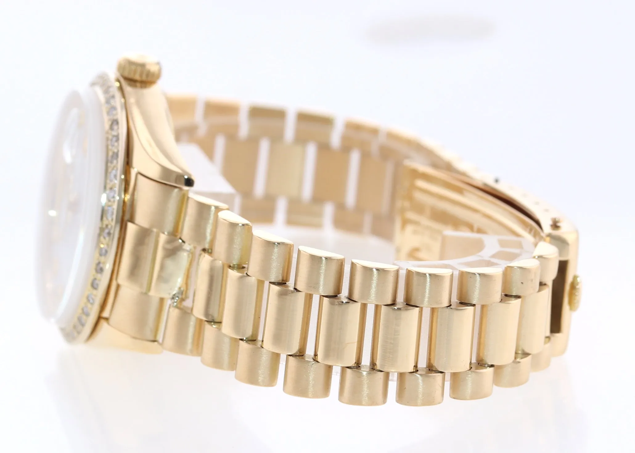DIAMONDS Rolex Day-Date President 1803 18k Yellow Gold MOP Diamond Watch