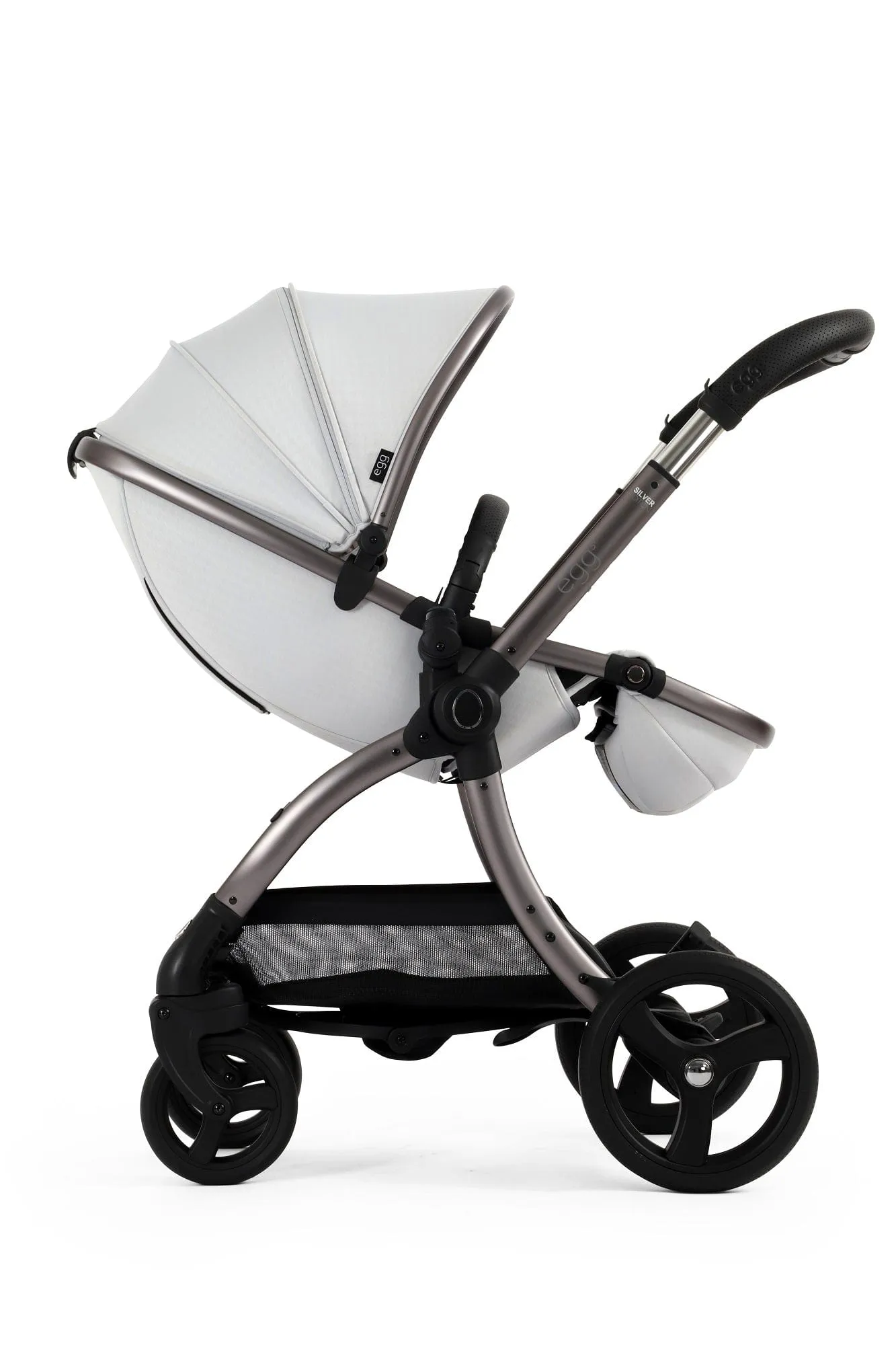 Egg 3 Luxury Cabriofix i-Size Travel System - Houndstooth Silver