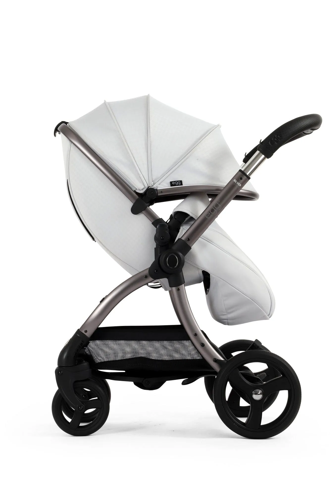 Egg 3 Luxury Cabriofix i-Size Travel System - Houndstooth Silver
