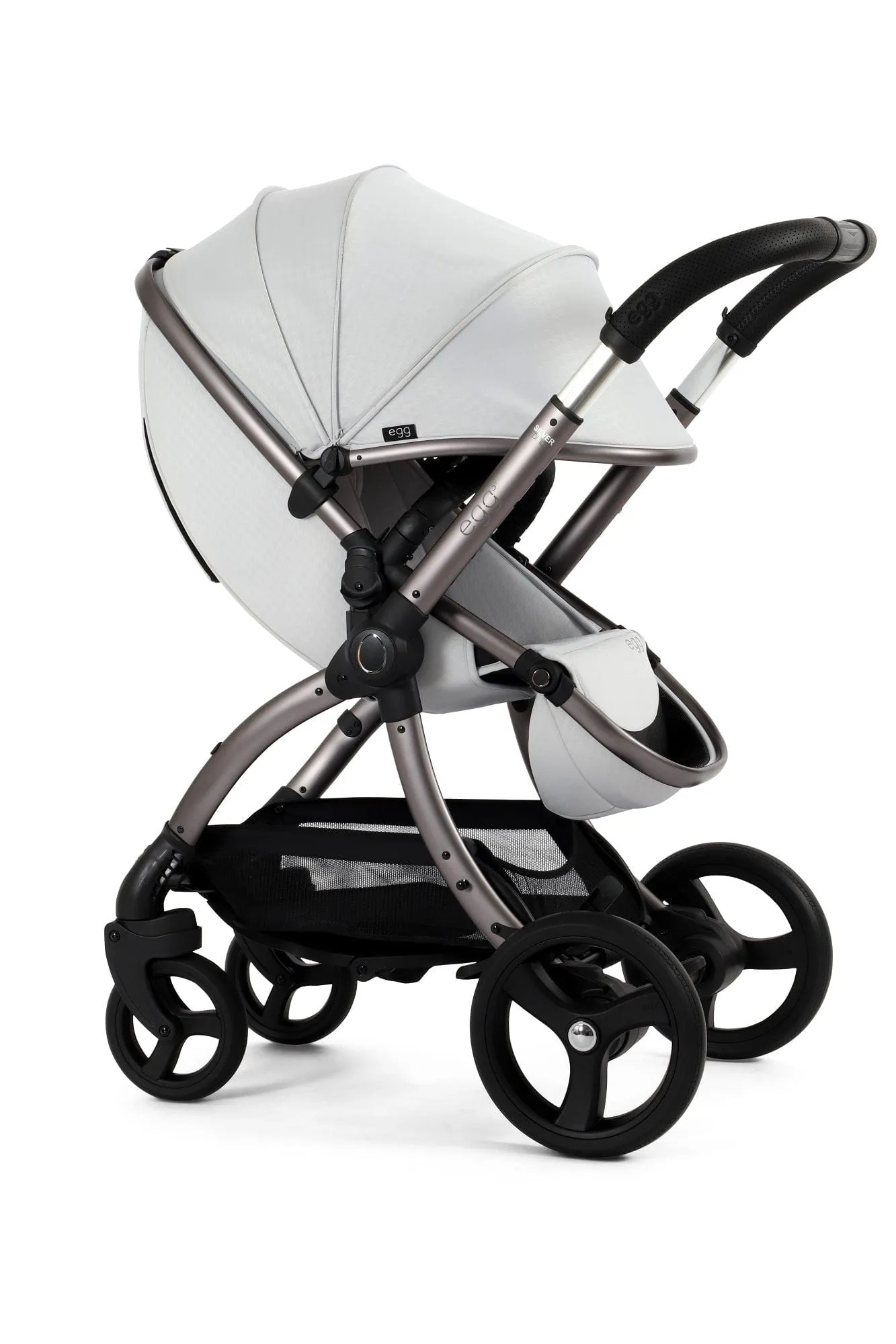 Egg 3 Luxury Cabriofix i-Size Travel System - Houndstooth Silver
