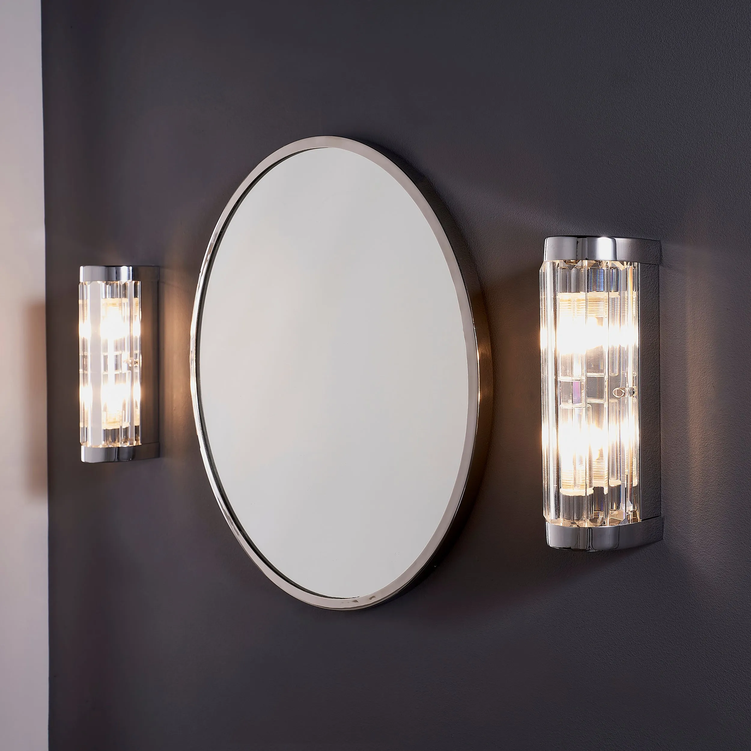 Endon 91820 Shimmer 2lt Wall Chrome plate & clear crystal 2 x 18W G9 clear capsule (Required)