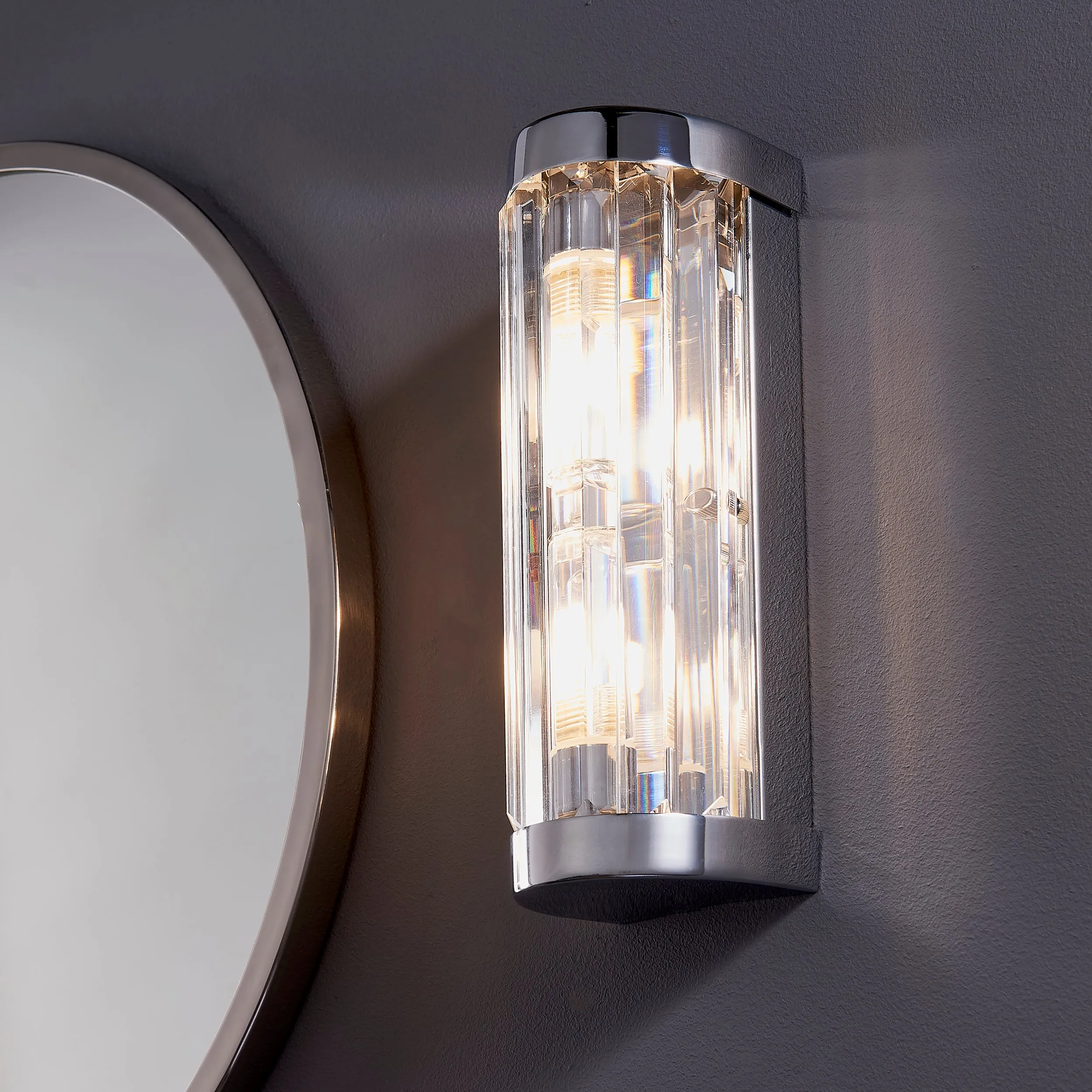 Endon 91820 Shimmer 2lt Wall Chrome plate & clear crystal 2 x 18W G9 clear capsule (Required)
