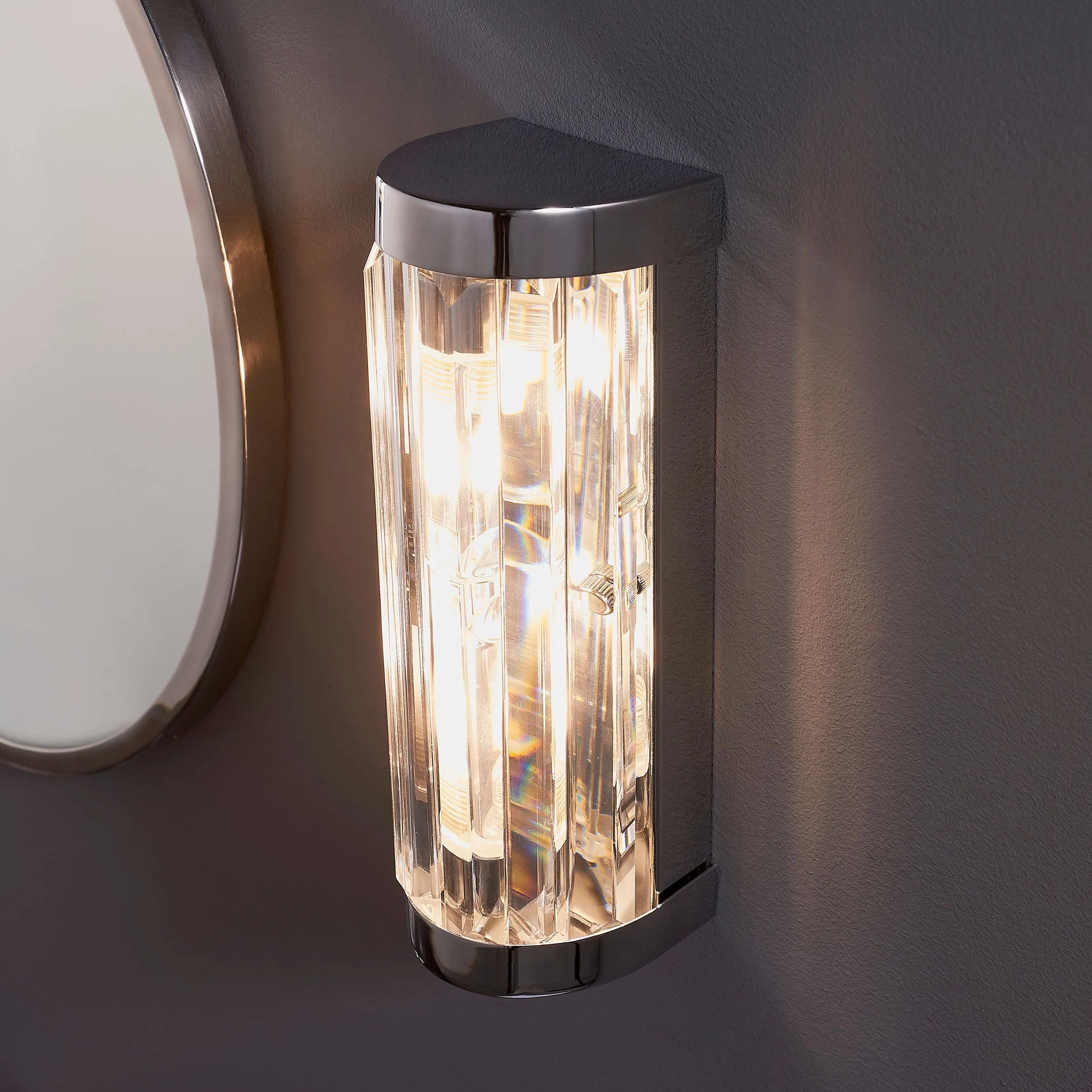 Endon 91820 Shimmer 2lt Wall Chrome plate & clear crystal 2 x 18W G9 clear capsule (Required)