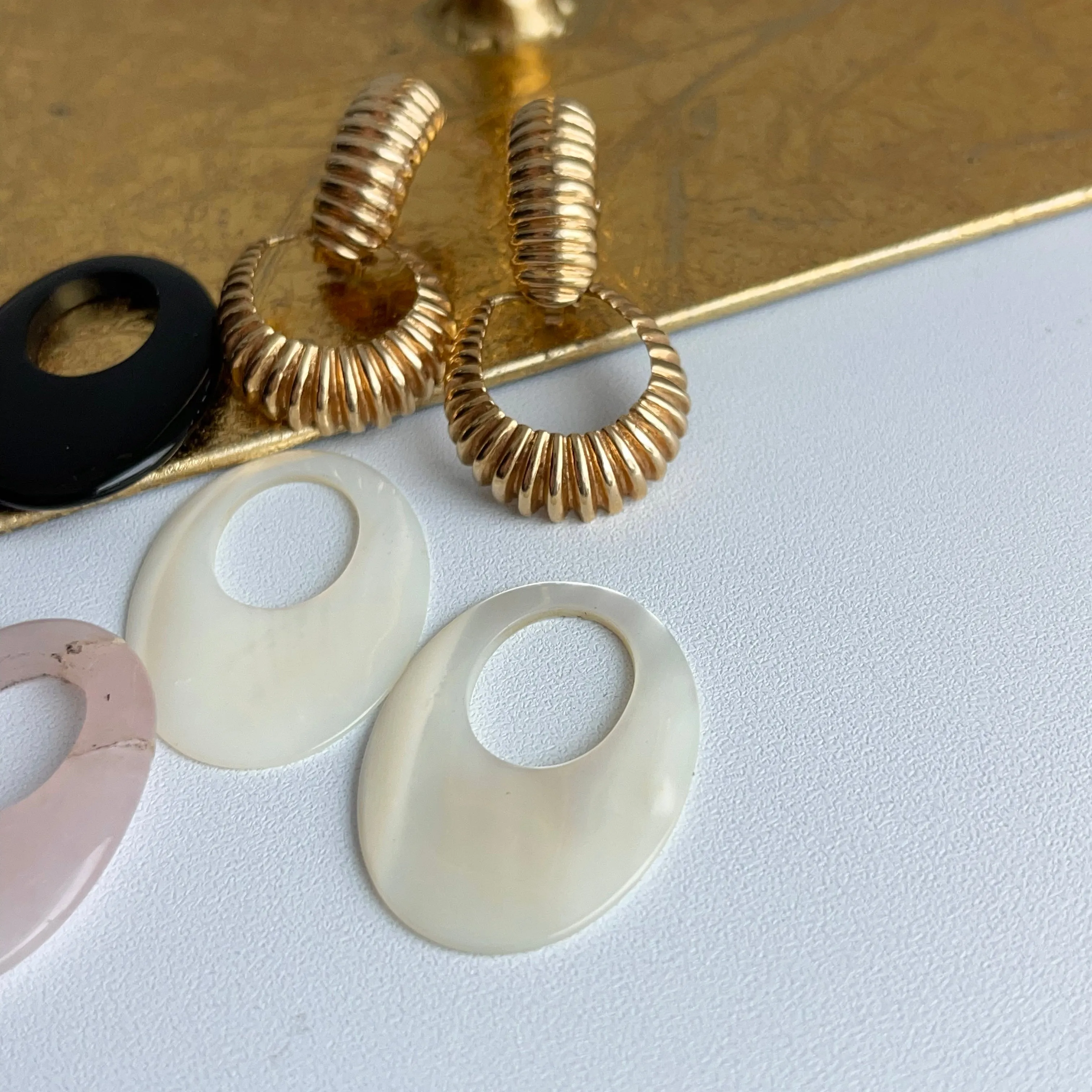 Estate 14KT Yellow Gold Ribbed Omega Back Earrings with 4 Charm Sets