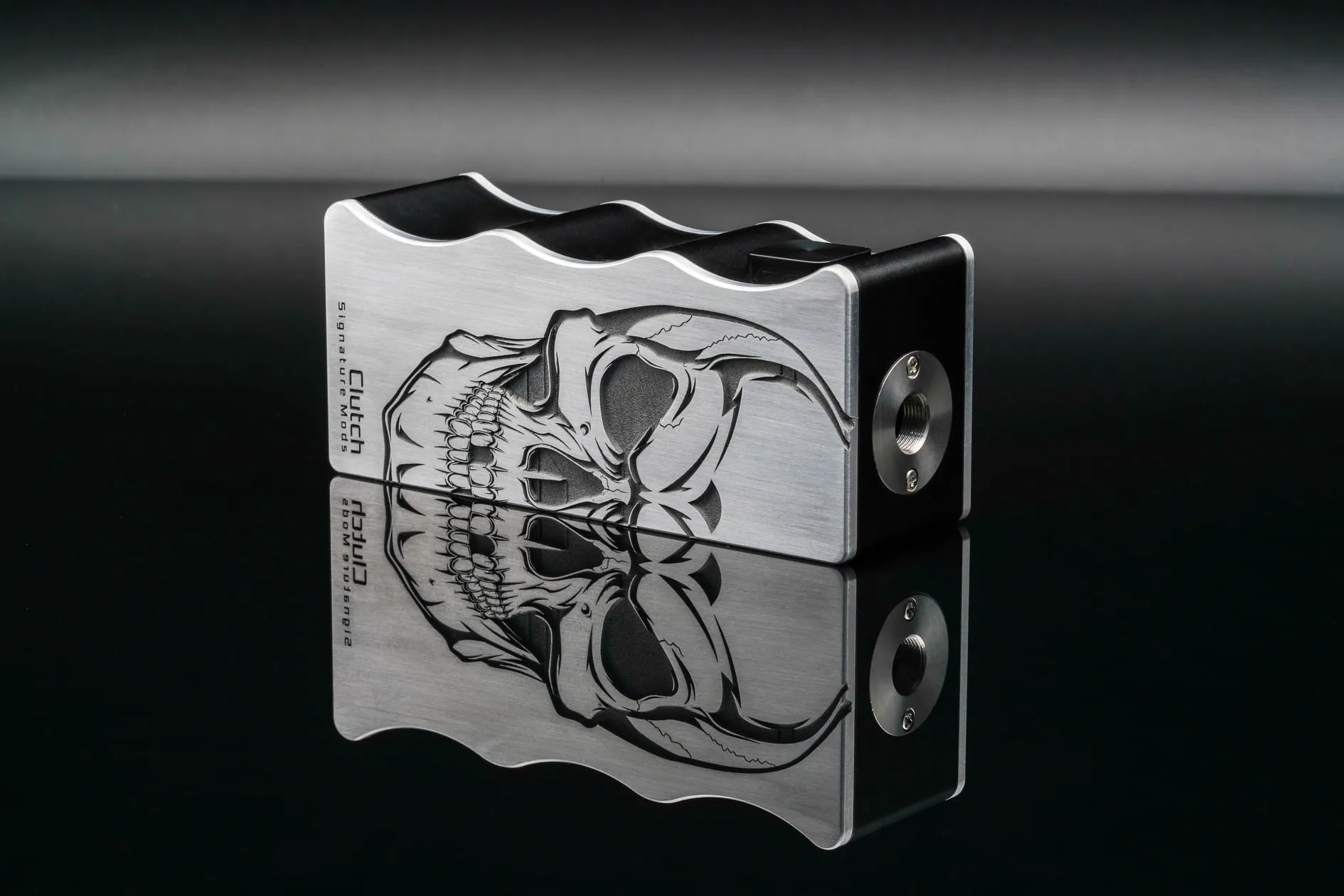 Evil Clutch 21700 Limited Edition (01 to 99) Mechanical Mod | Signature Tips & Dovpo