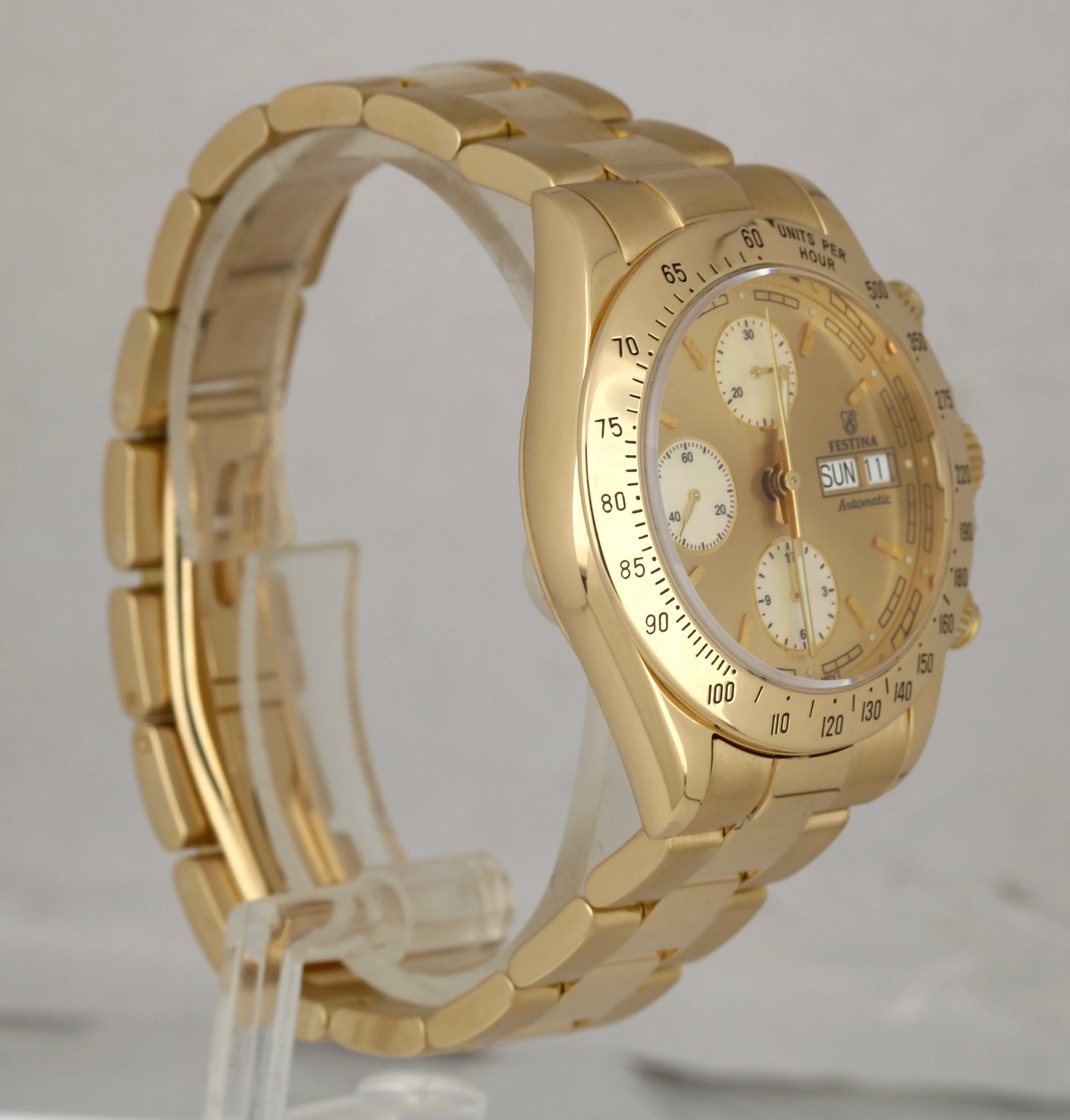 Festina Chronograph 'Daytona' Day Date F652 18K Yellow Gold 142.4 grams Watch