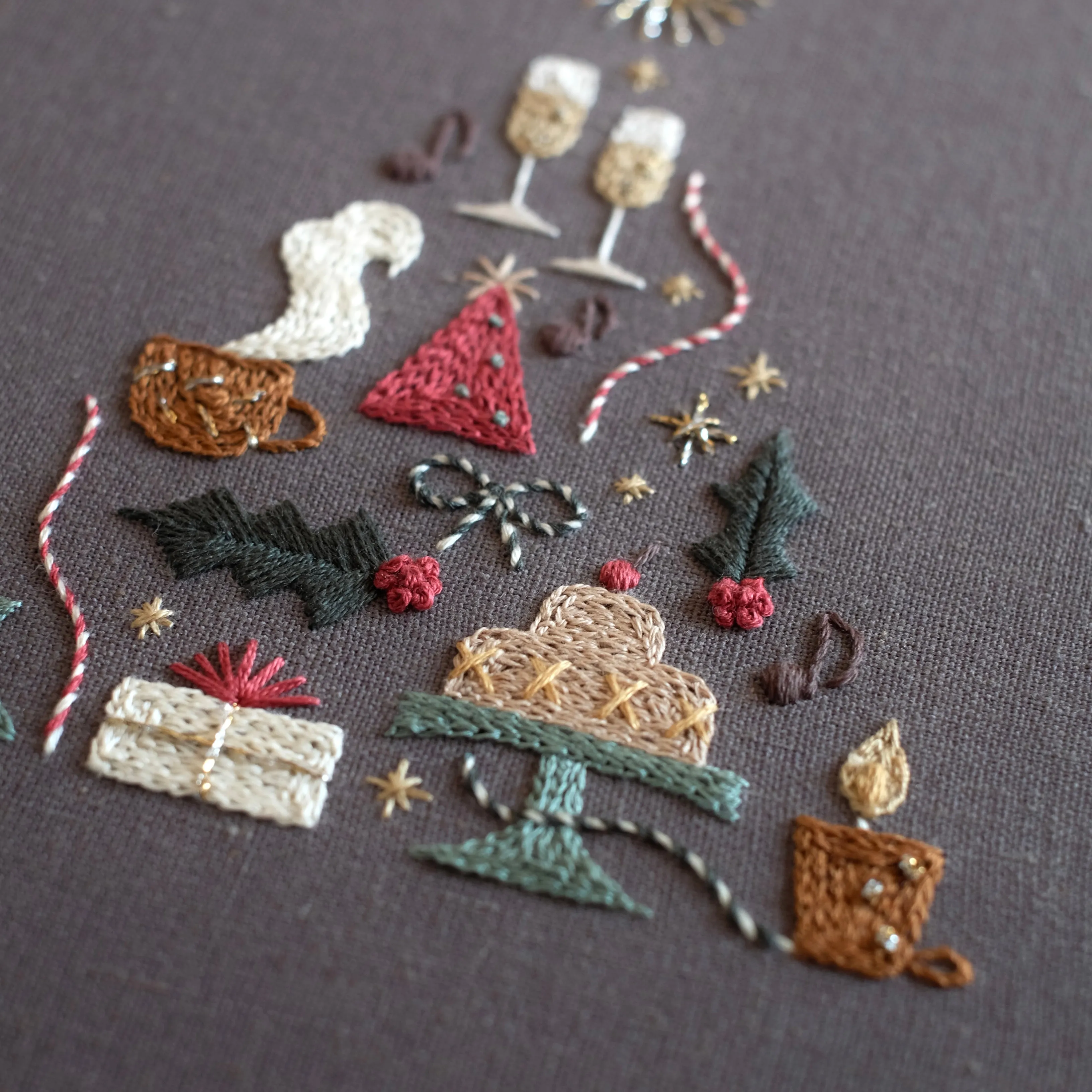 Festive Christmas Tree - PDF Pattern