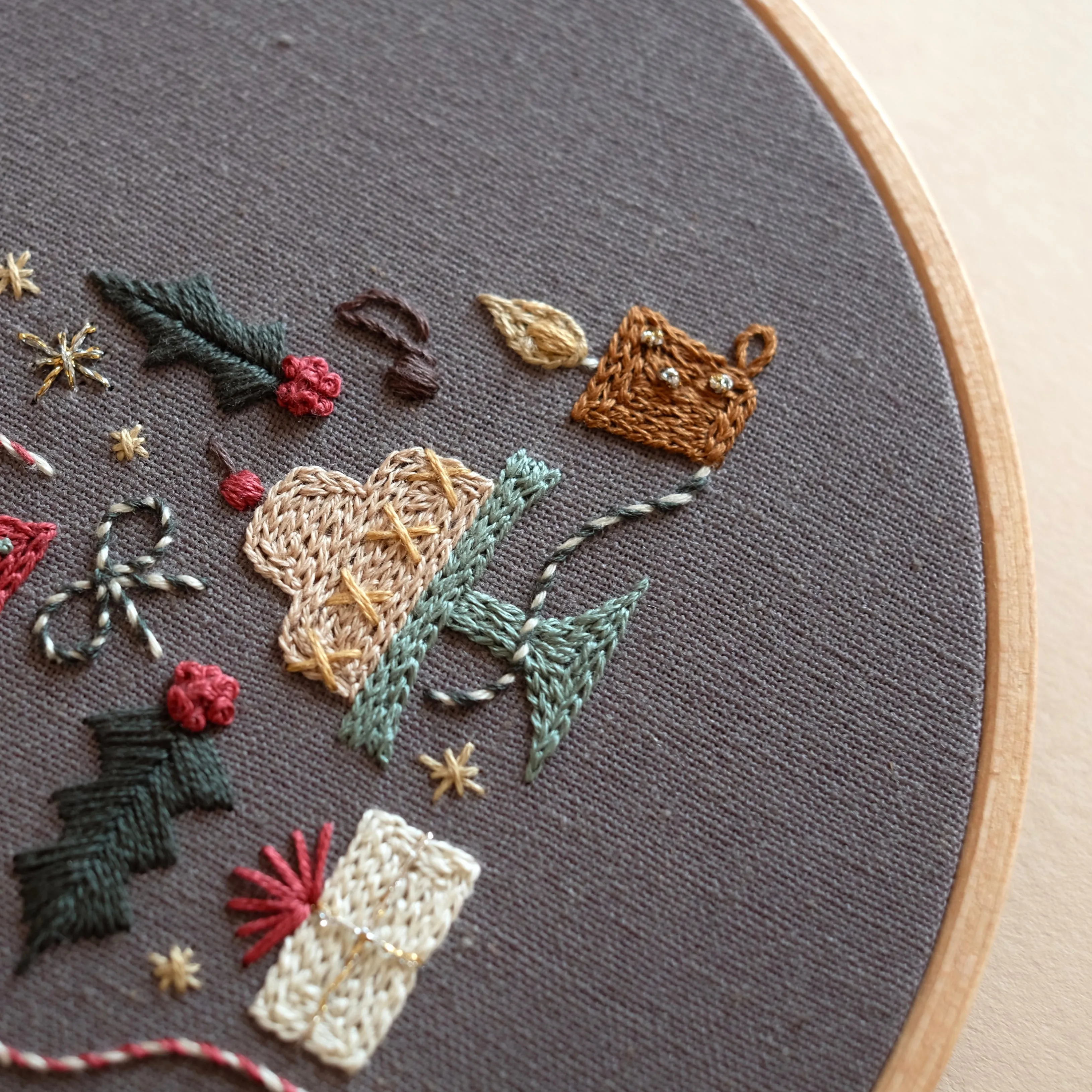 Festive Christmas Tree - PDF Pattern