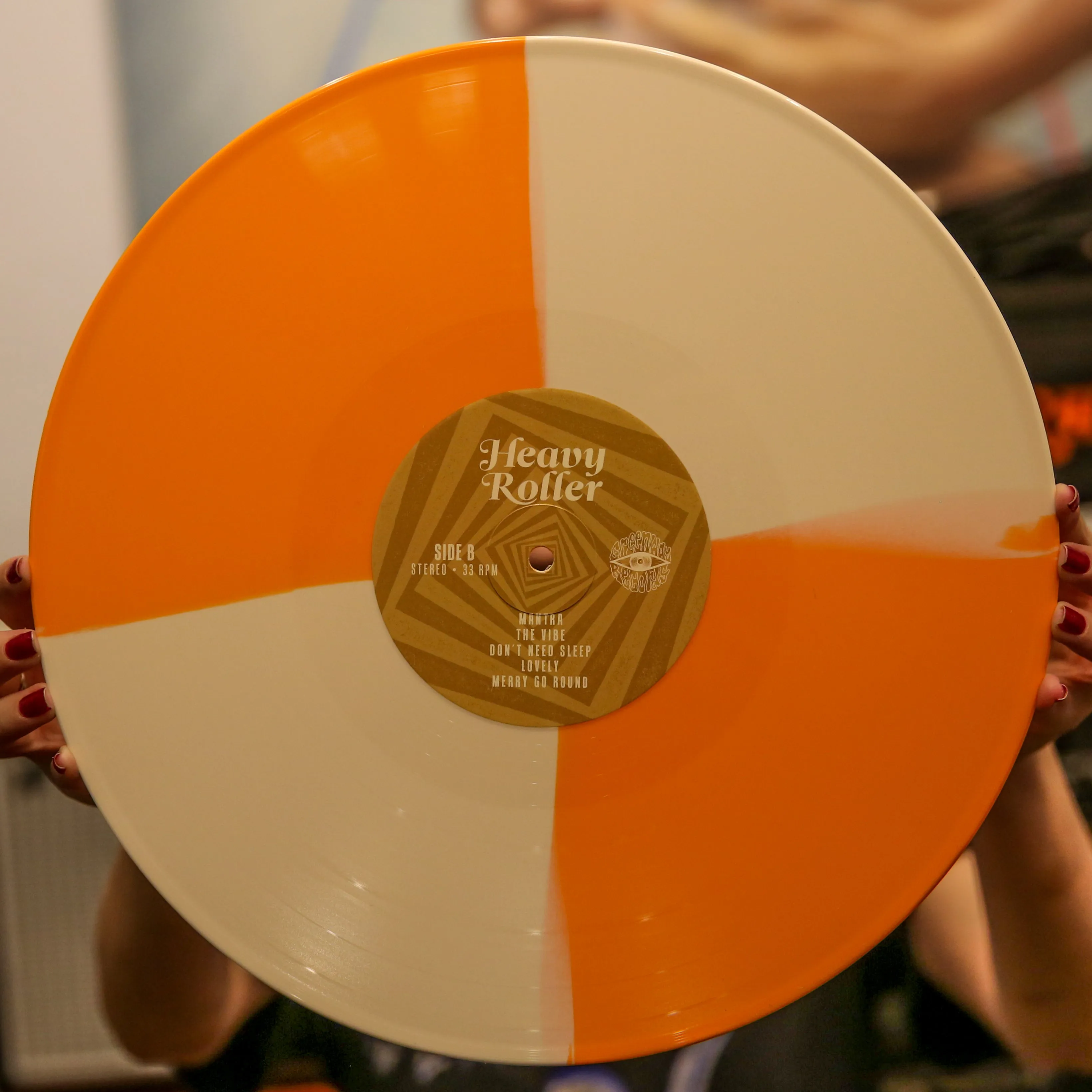 Frankie and the Witch Fingers - Heavy Roller