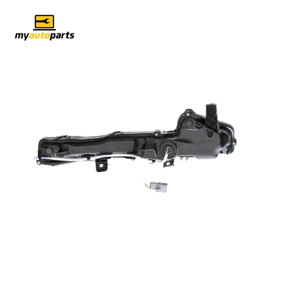 Front Park / Indicator Lamp Passenger Side Genuine suits Lexus
