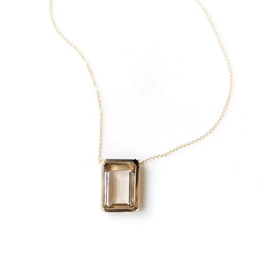 GEMSPOWER Medium Talisman:  Yellow gold and Gemstone