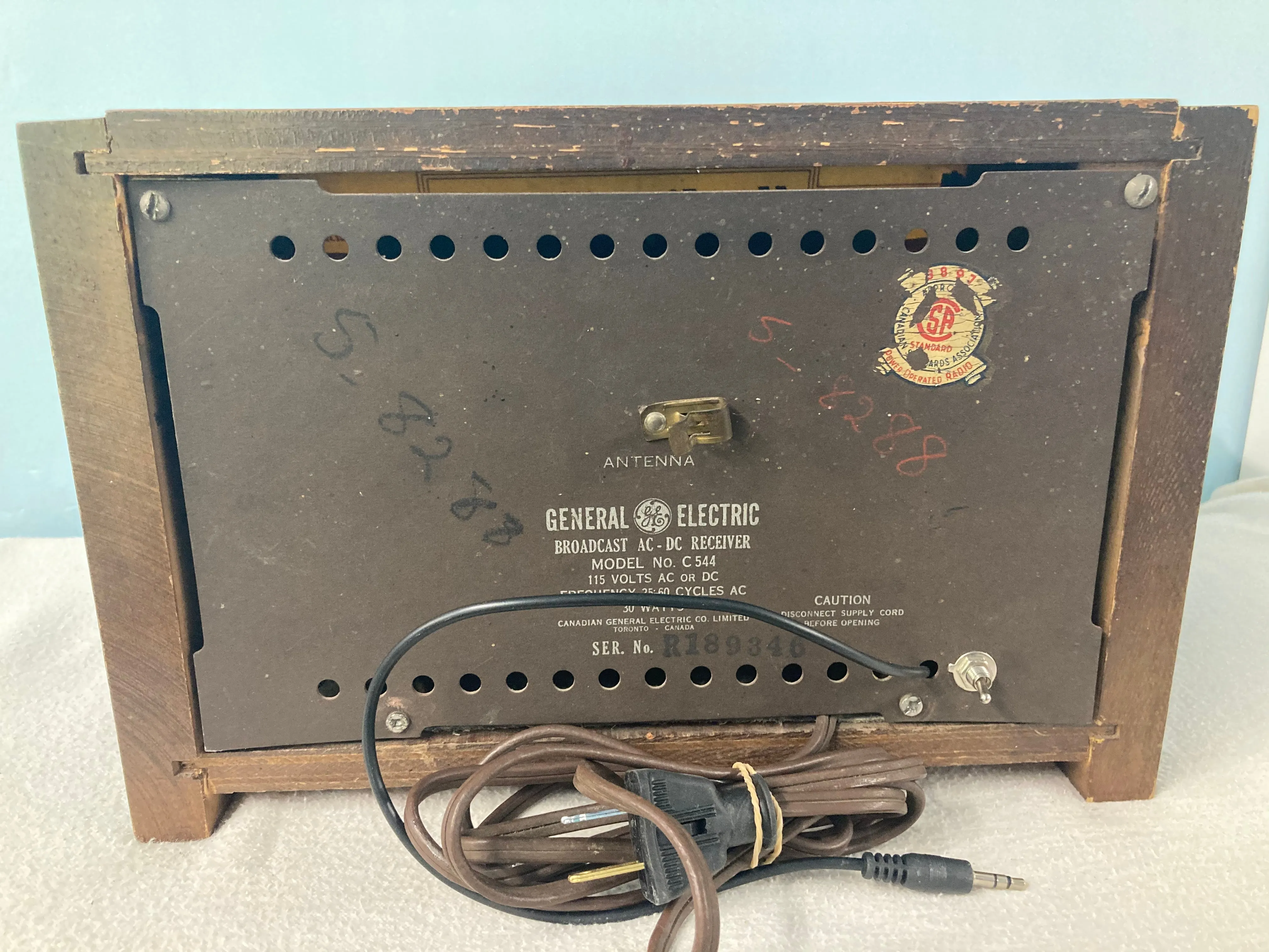 General Electric C-544 Tube Radio With Bluetooth input.