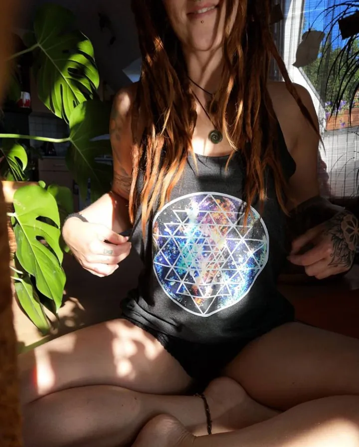 Geode Galaxy Sri Yantra Women's Racerback Tank