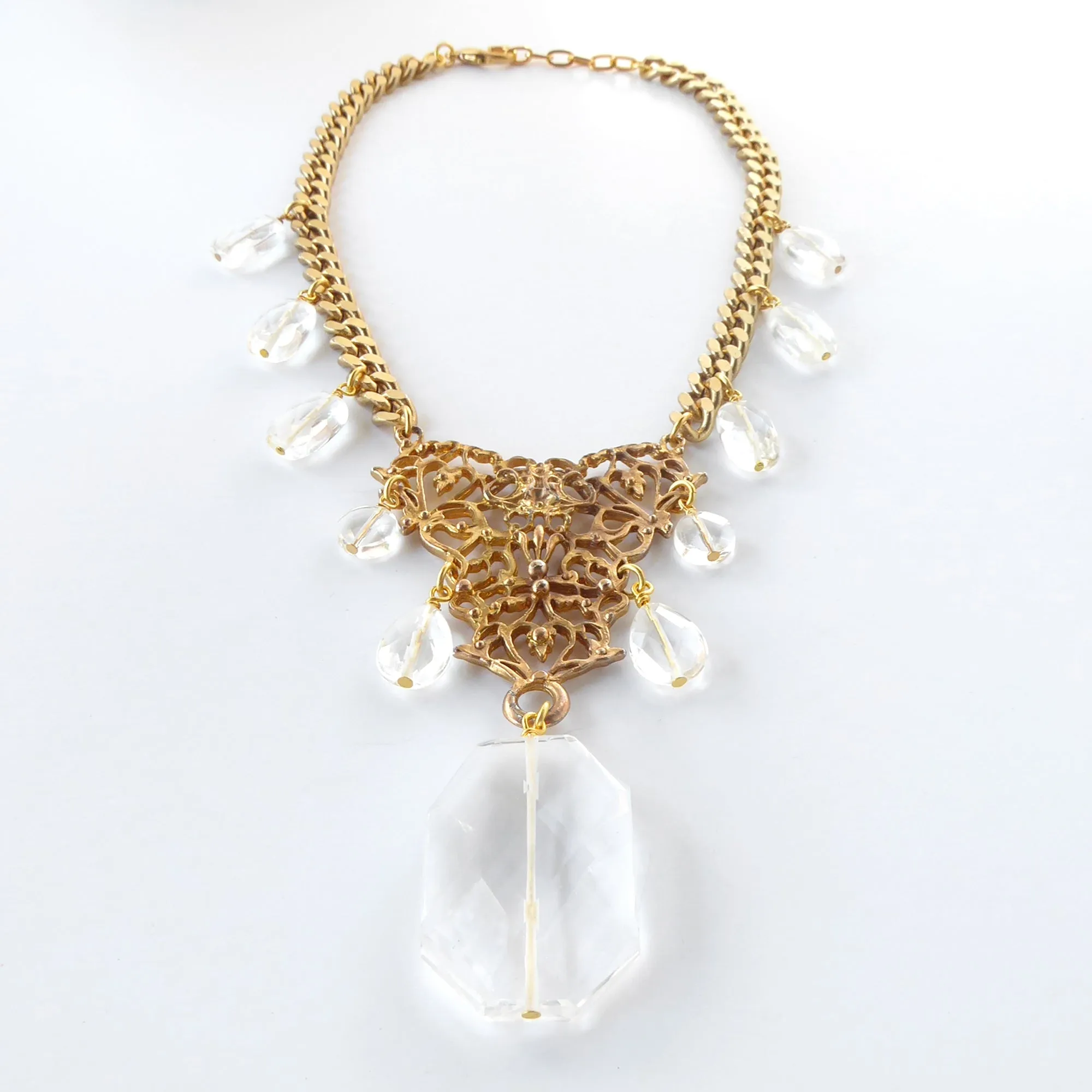 Gold baroque quartz necklace