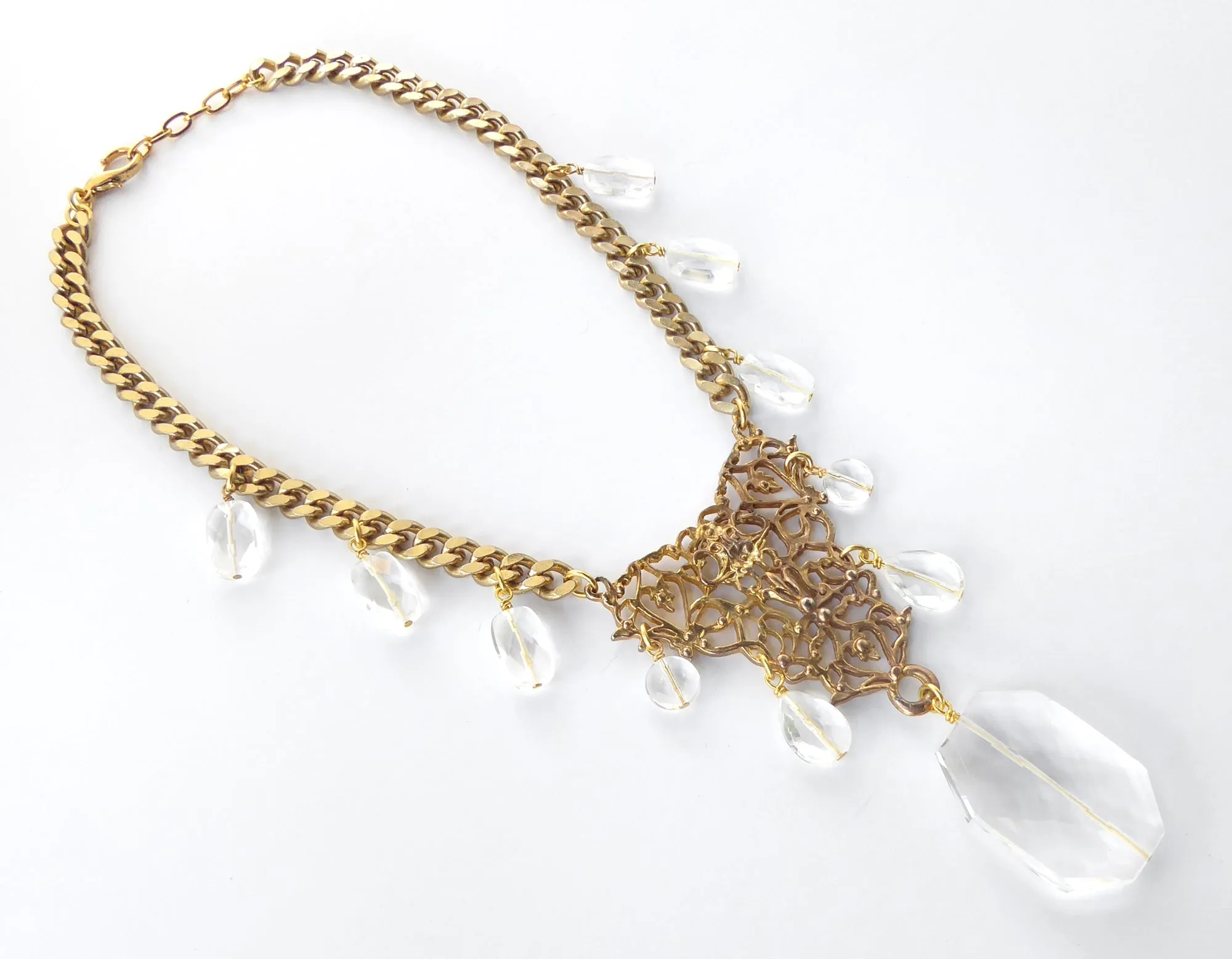 Gold baroque quartz necklace