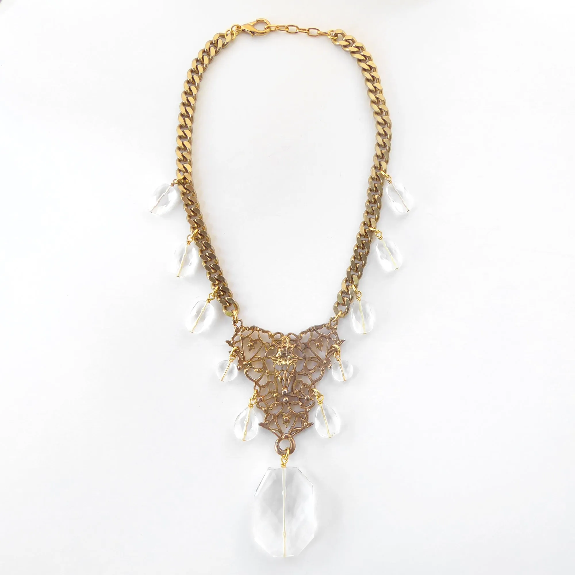 Gold baroque quartz necklace