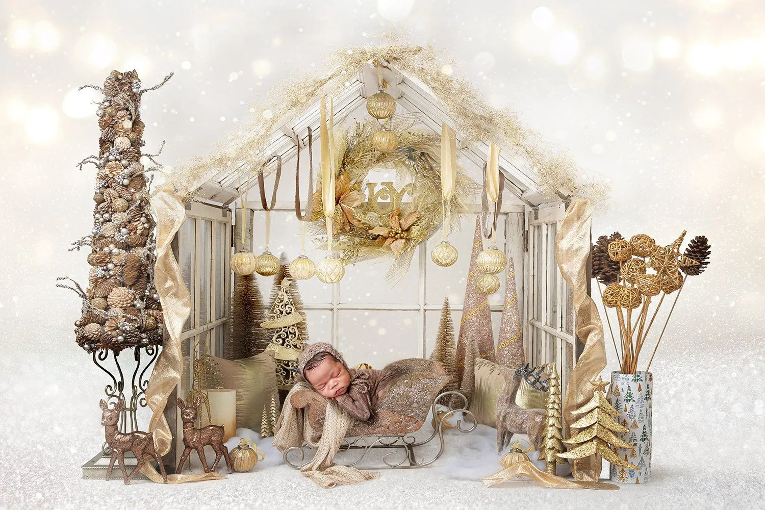 Golden Glass (Ana Brandt Digital)