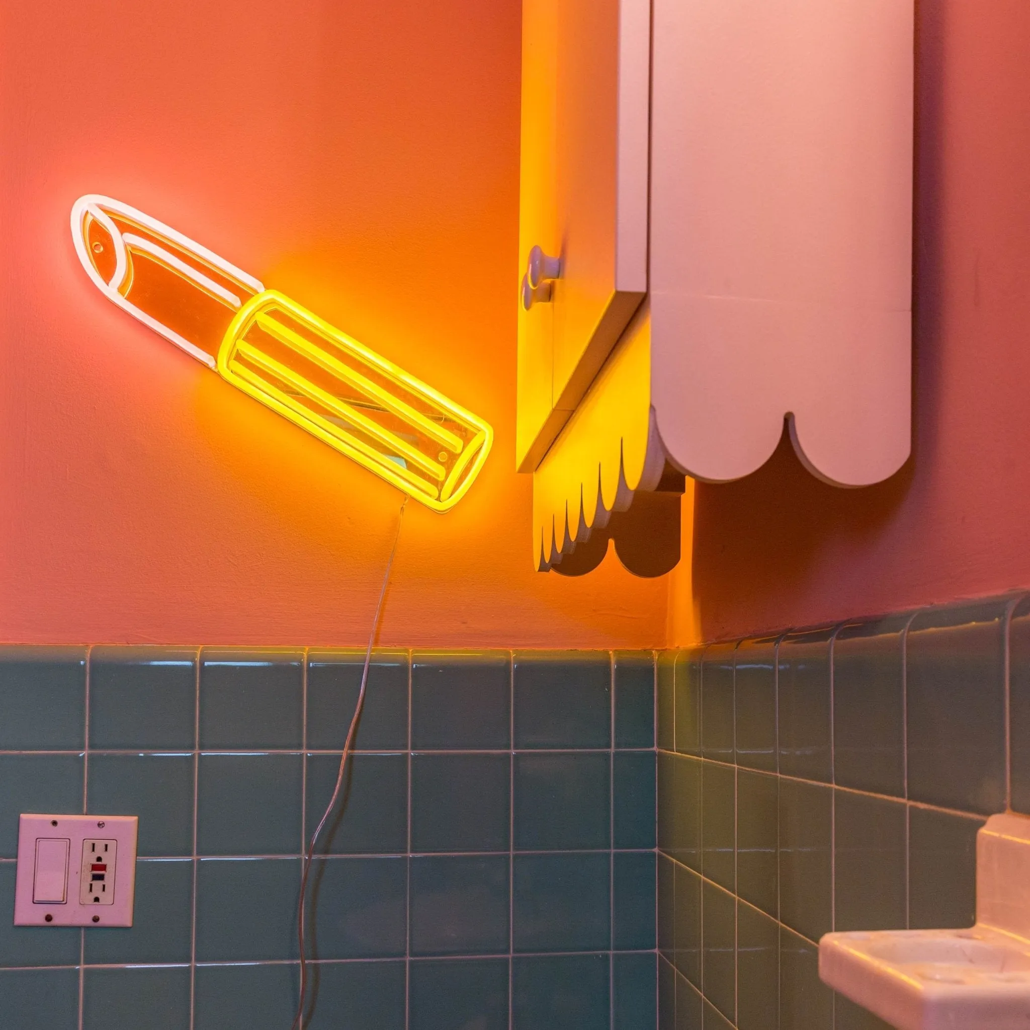 Golden Lipstick by Tom Wesselmann - LED neon sign