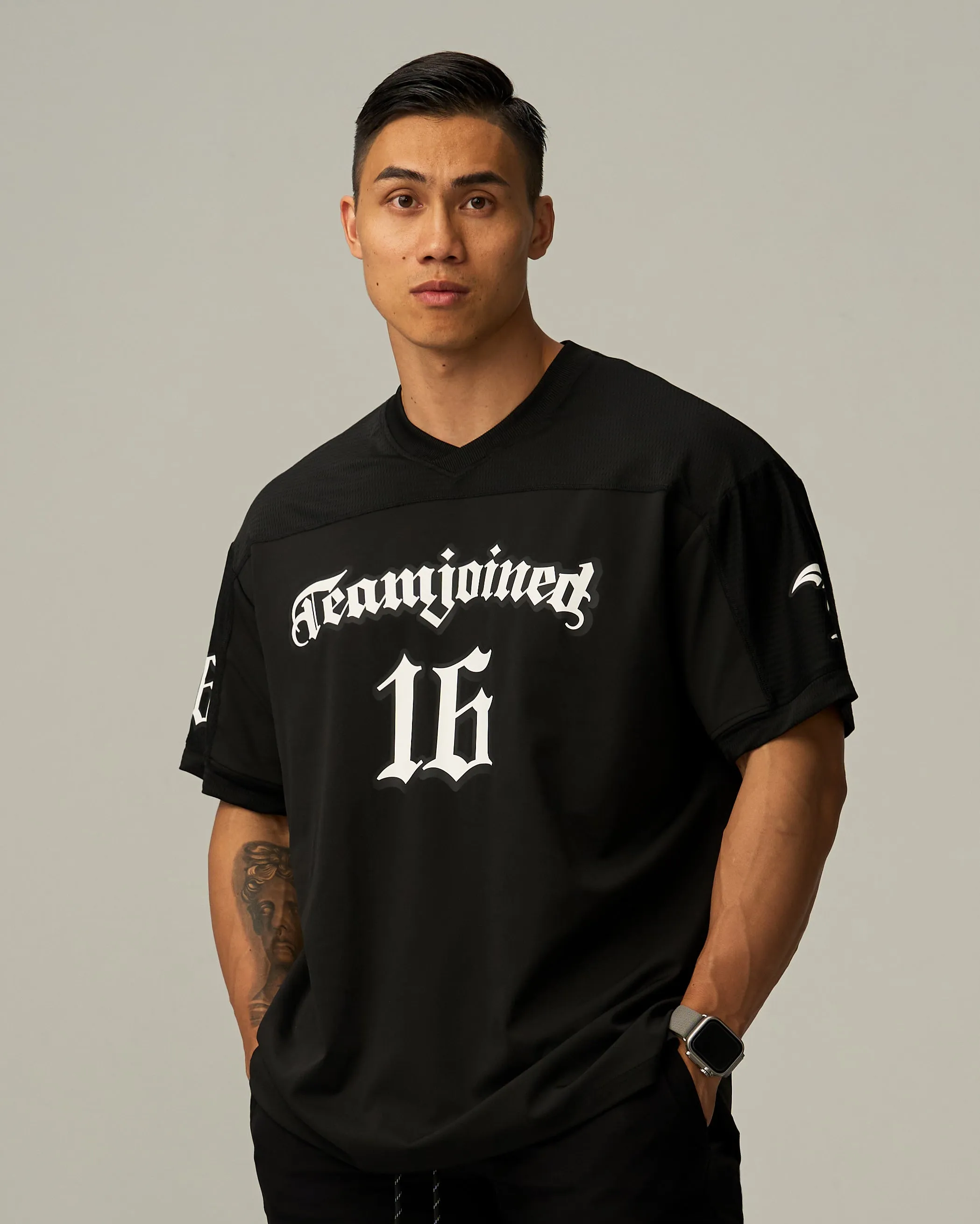 Gothic Adapt Mesh Jersey Oversized