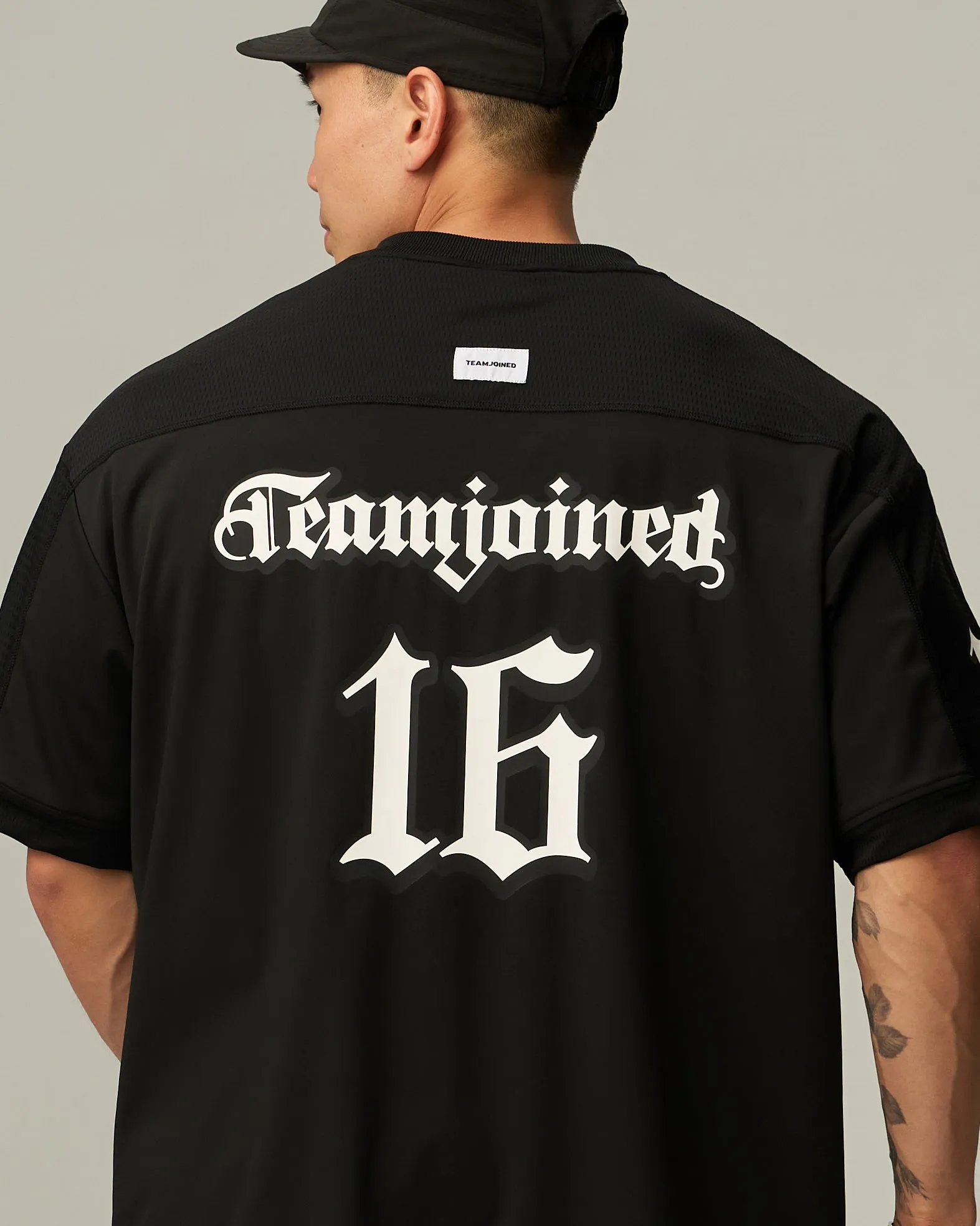 Gothic Adapt Mesh Jersey Oversized