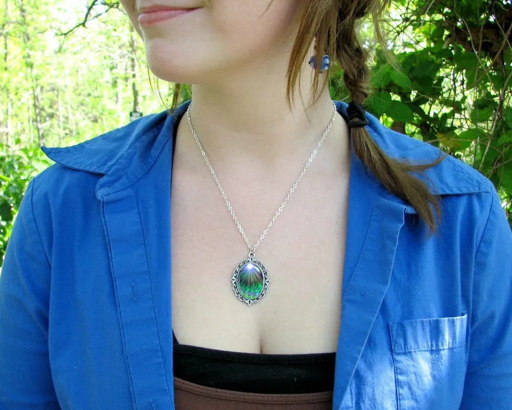 Green Heart Chakra Necklace, Reiki Jewelry, Spiritual Abstract Artwork - "New Growth"