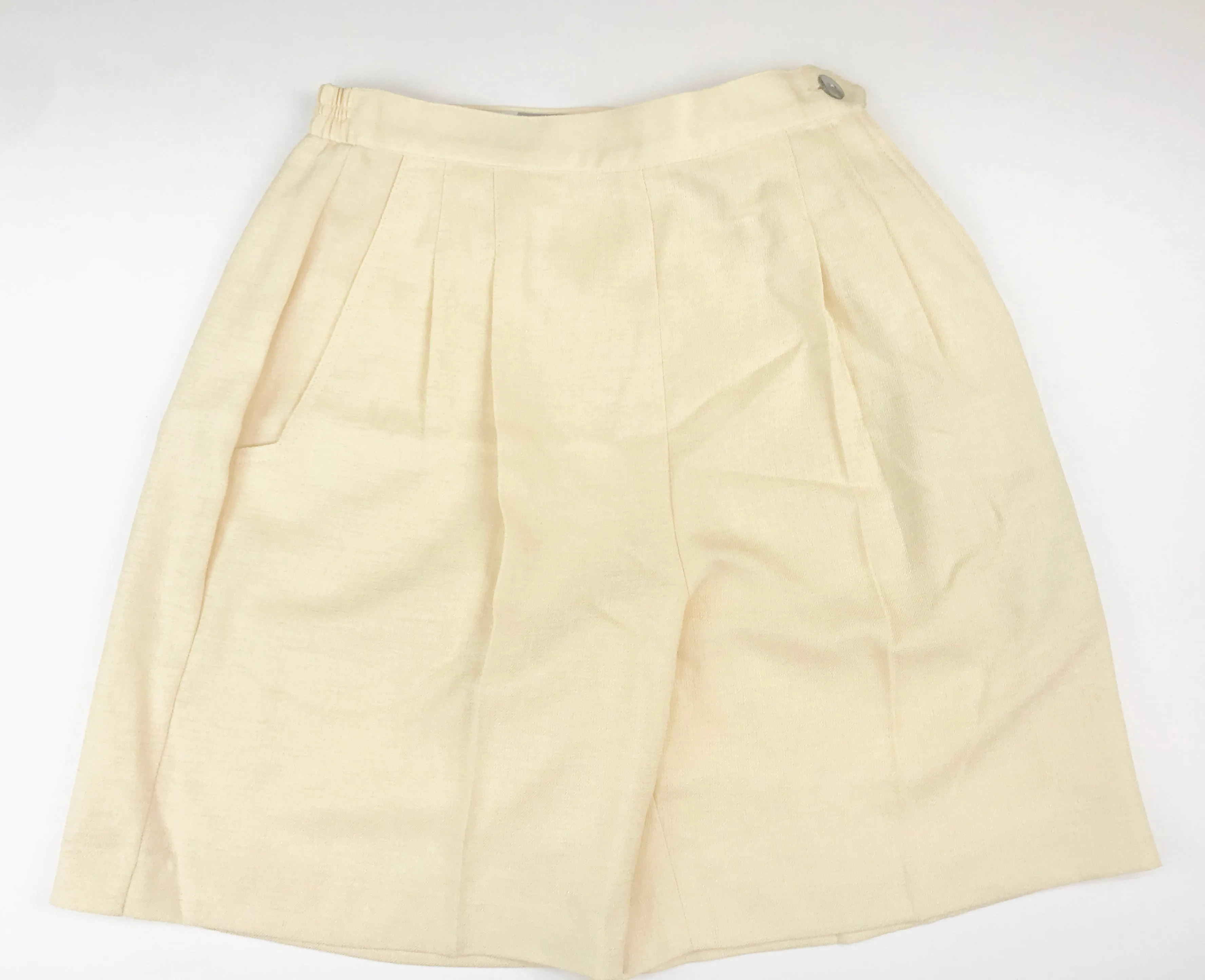 Hana Sport  18" Short  -Mazie