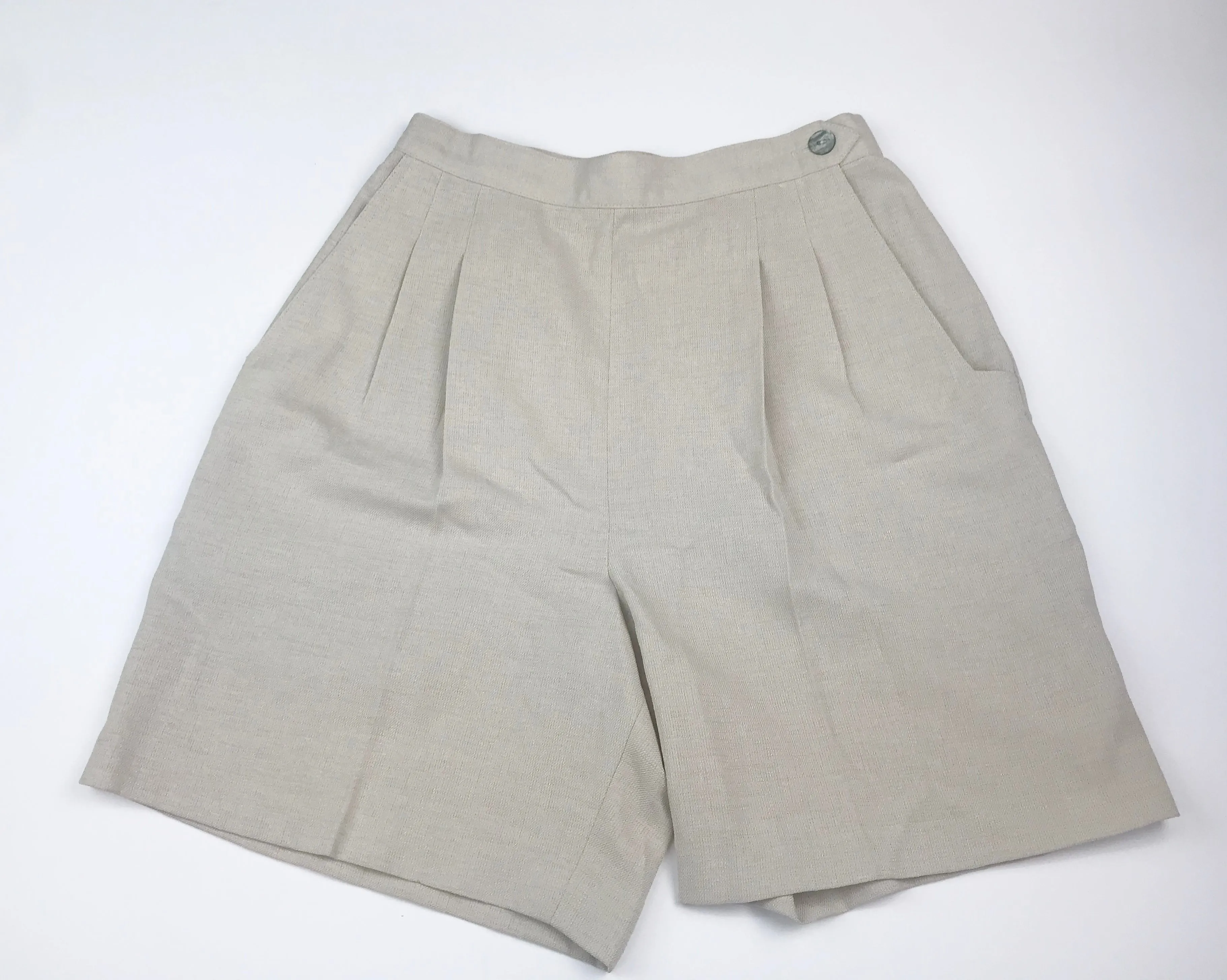 Hana Sport  18" Short -Tan