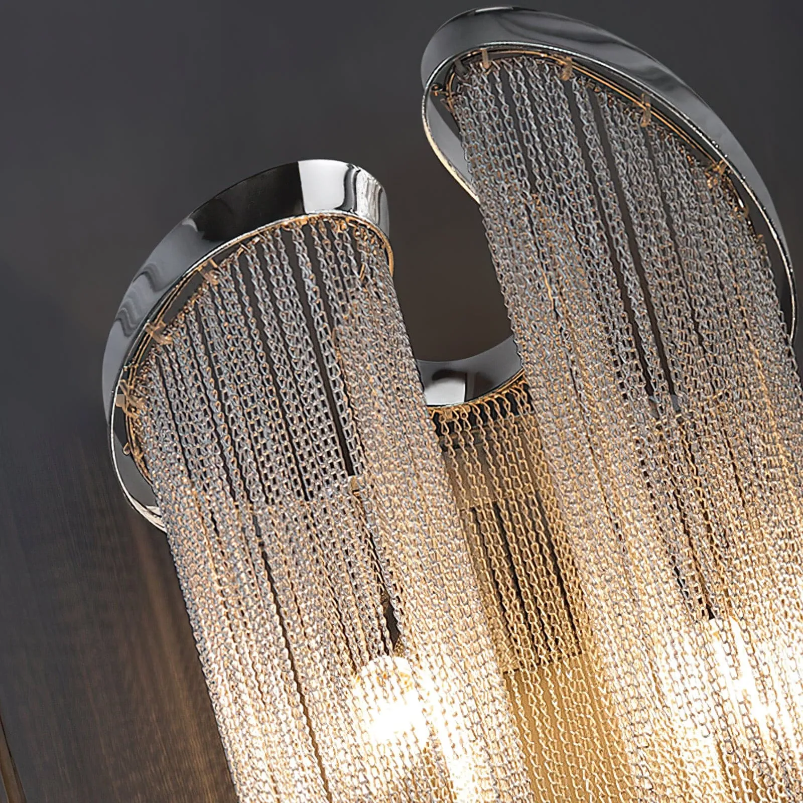 HN Chain Fringe Wall Lamp