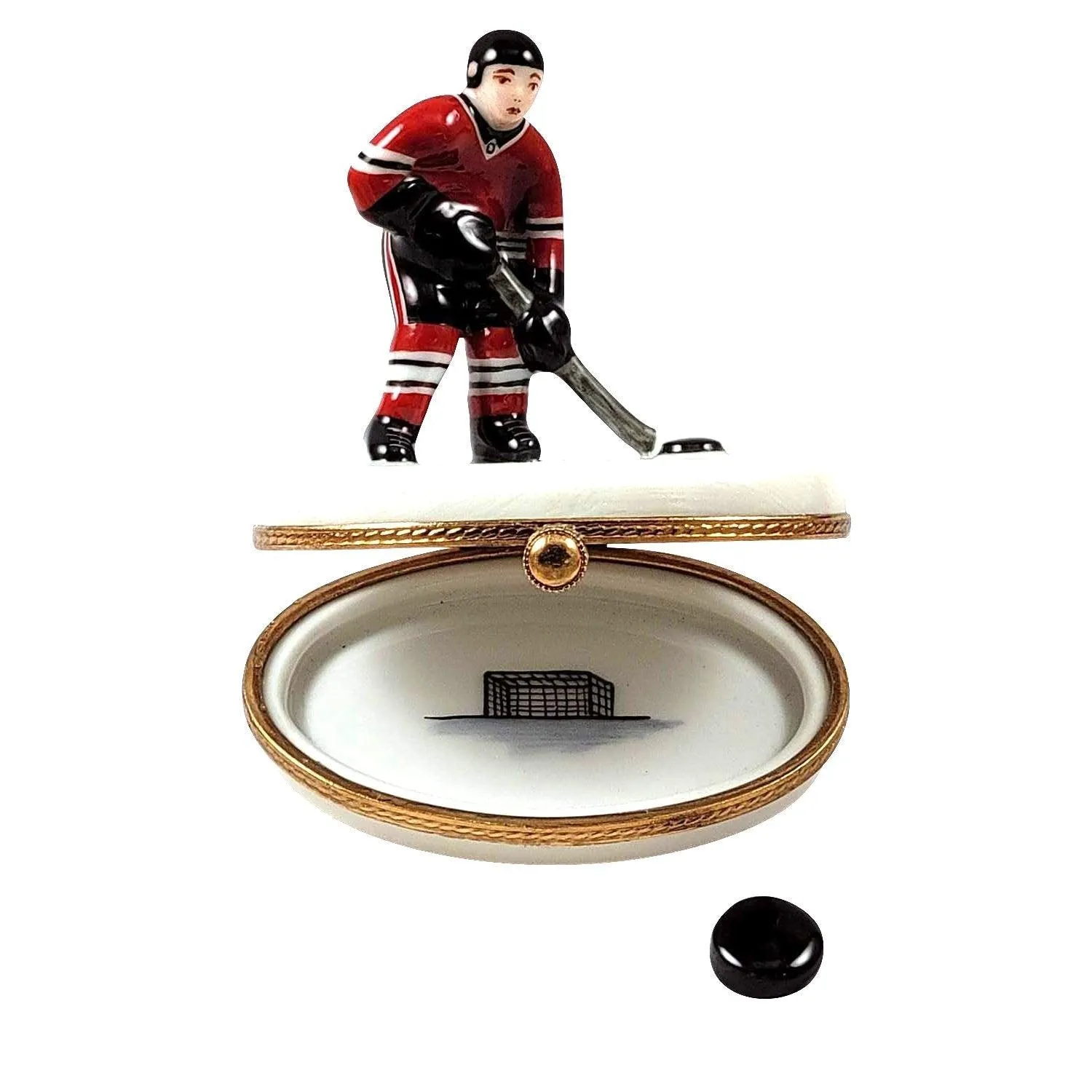 Hockey Player with Removable Puck