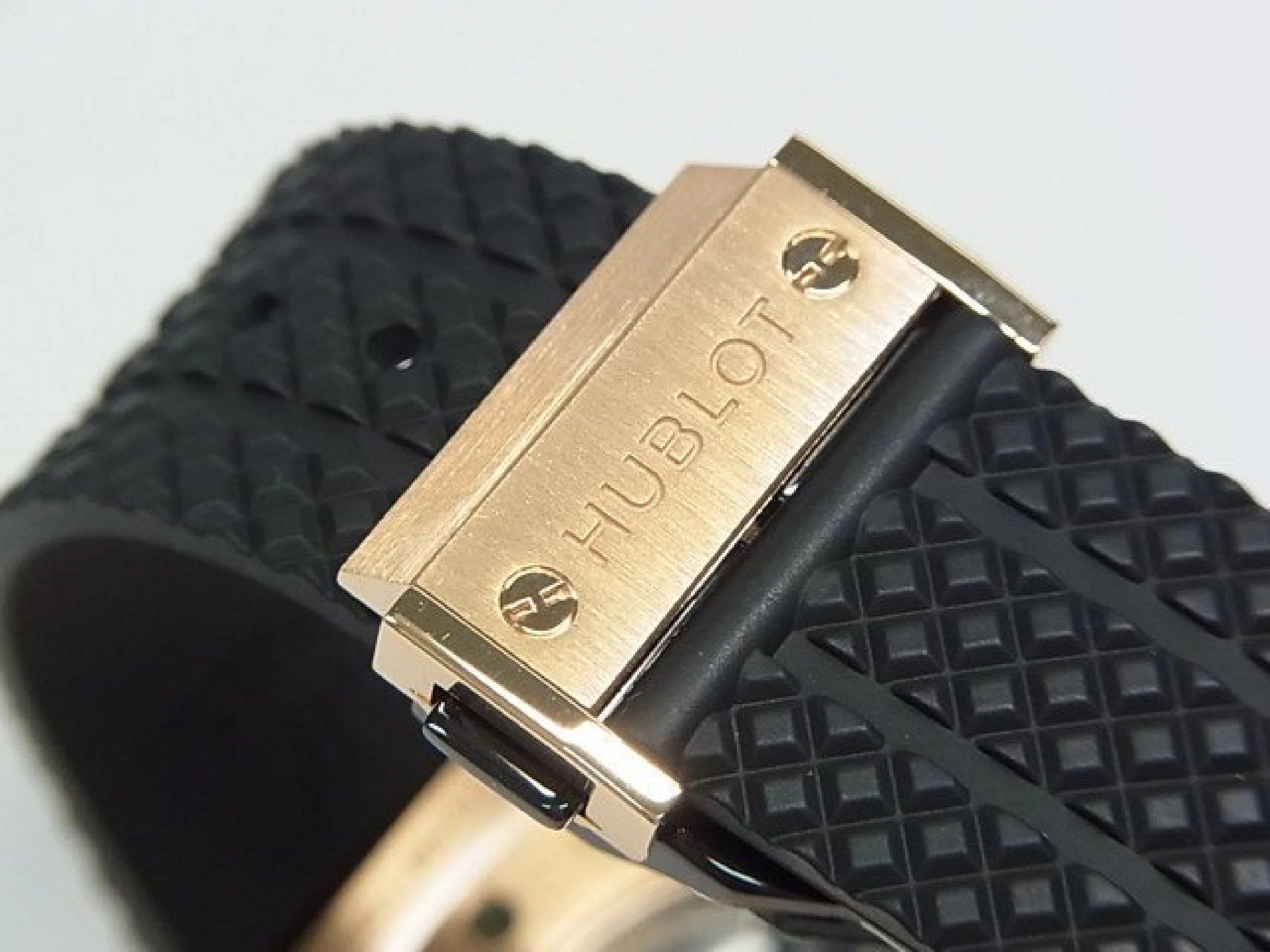 HUBLOT Big bang gold ceramic 18K red gold 41 MM Mens 182429608