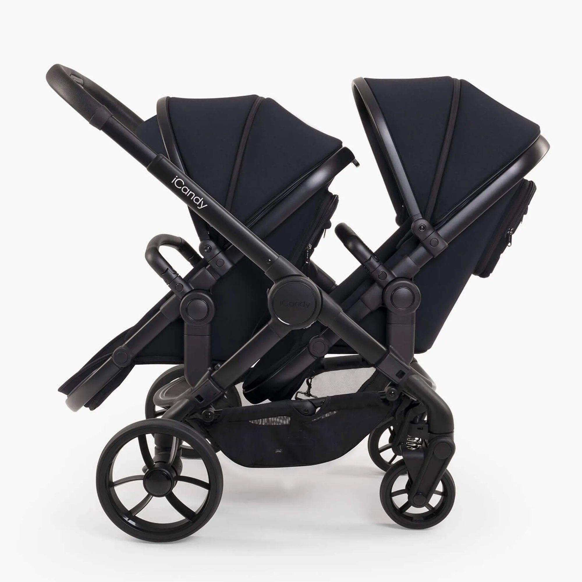 iCandy Peach 7 Twin Maxi-Cosi Bundle in Black